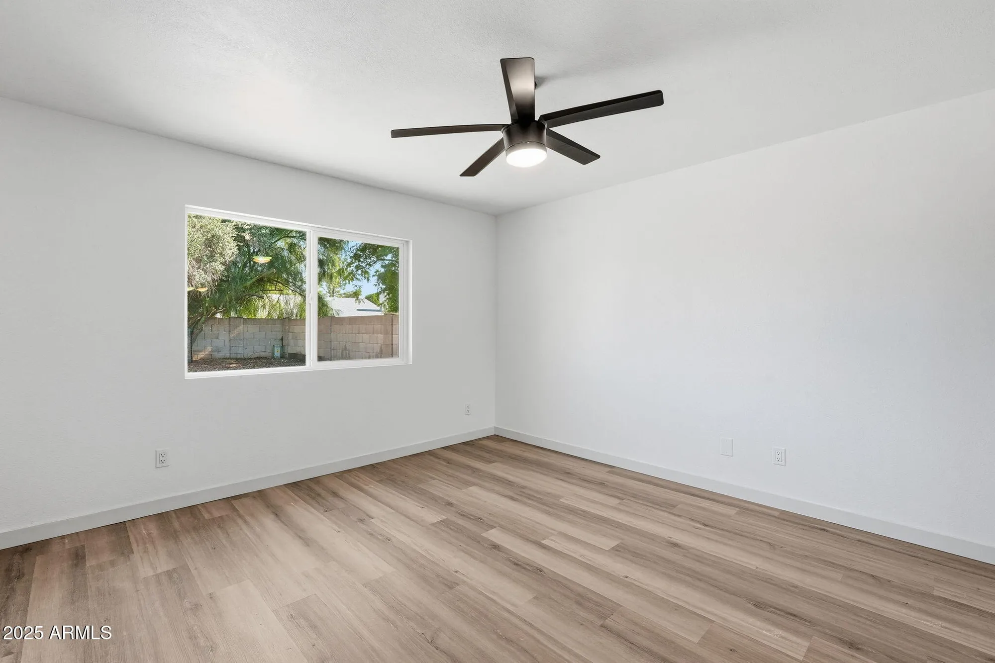 Property Slideshow image 19 of 30 | 4364 e cherokee st, Phoenix, AZ, 85044