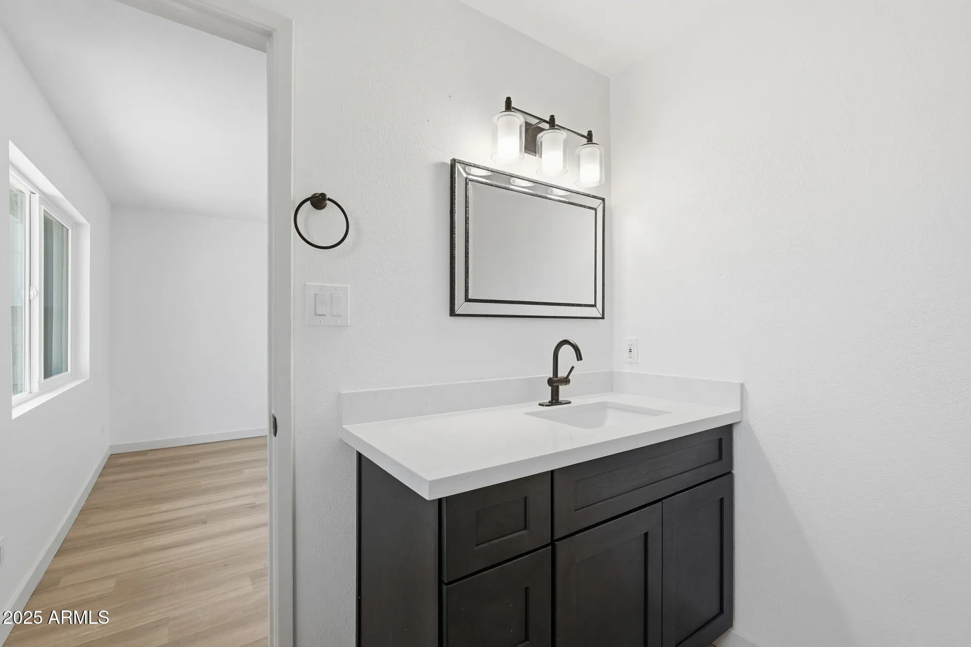 Property Slideshow image 25 of 30 | 4364 e cherokee st, Phoenix, AZ, 85044