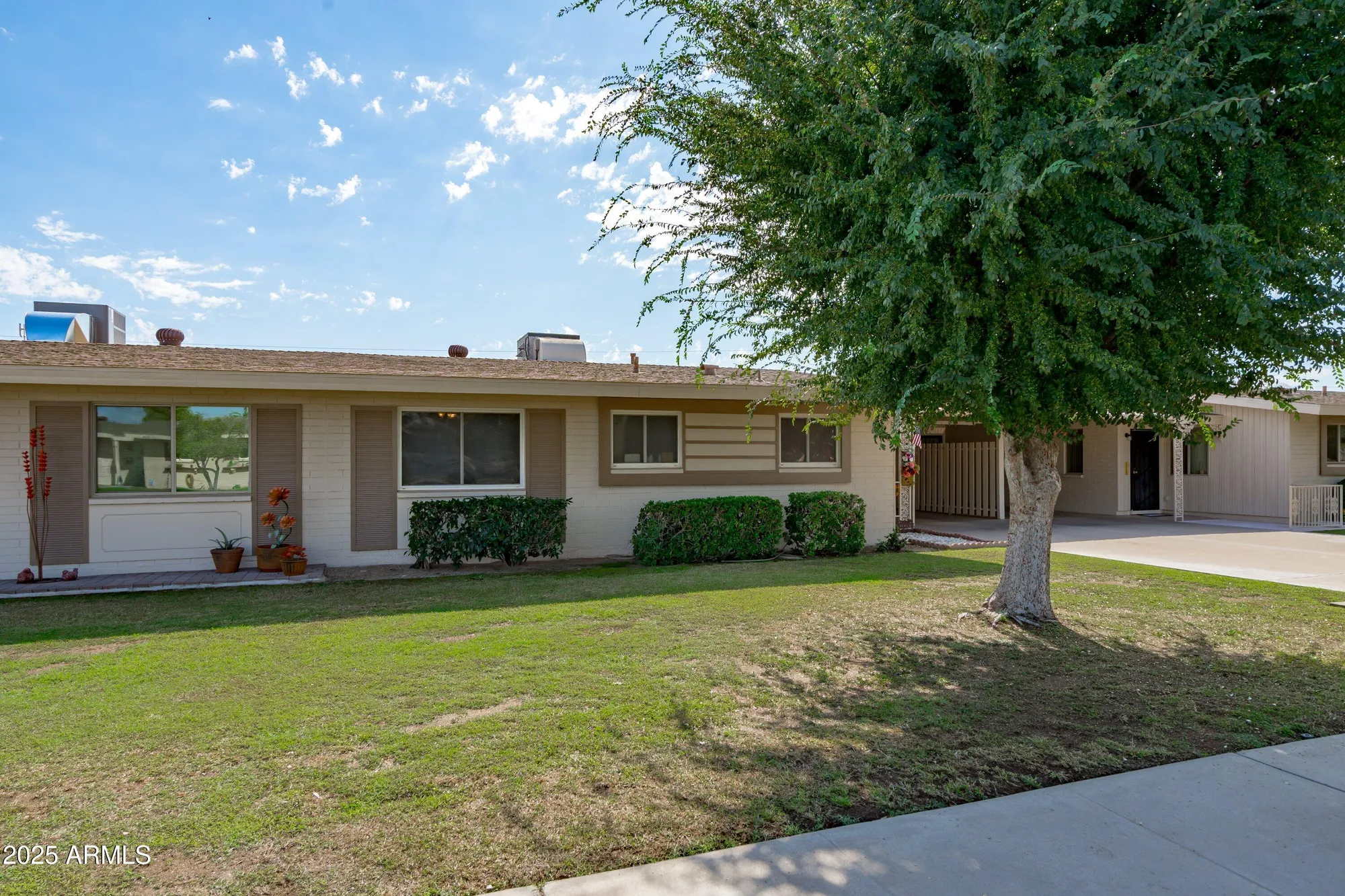 Property Slideshow image 4 of 26 | 10341 w clair dr, Sun City, AZ, 85351