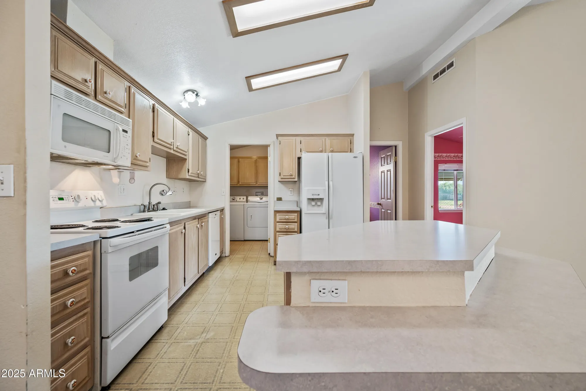 Property Slideshow image 12 of 50 | 2101 s meridian rd 49, Apache Junction, AZ, 85120