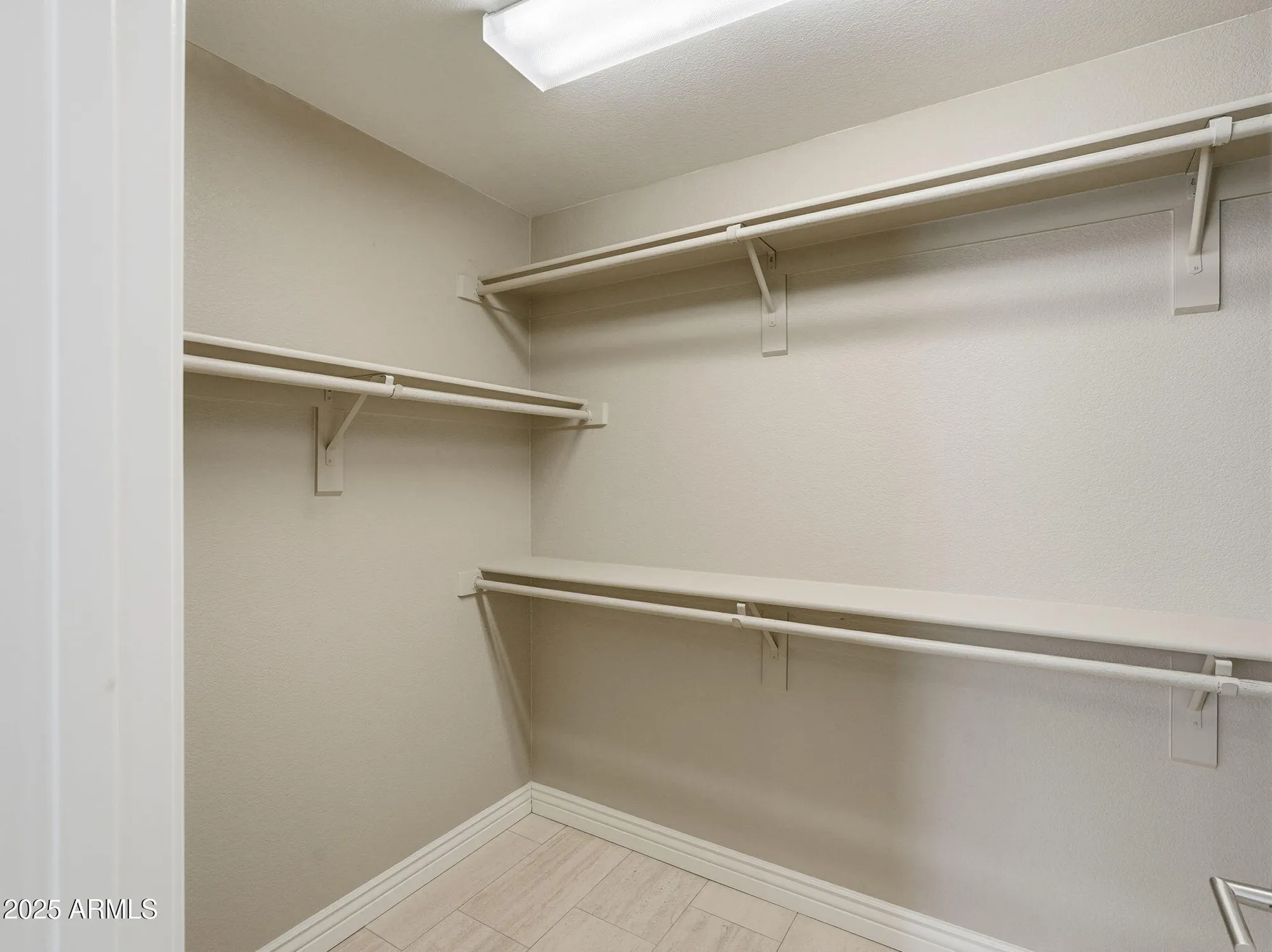 Property Slideshow image 19 of 33 | 4745 e nightingale ln, Gilbert, AZ, 85298