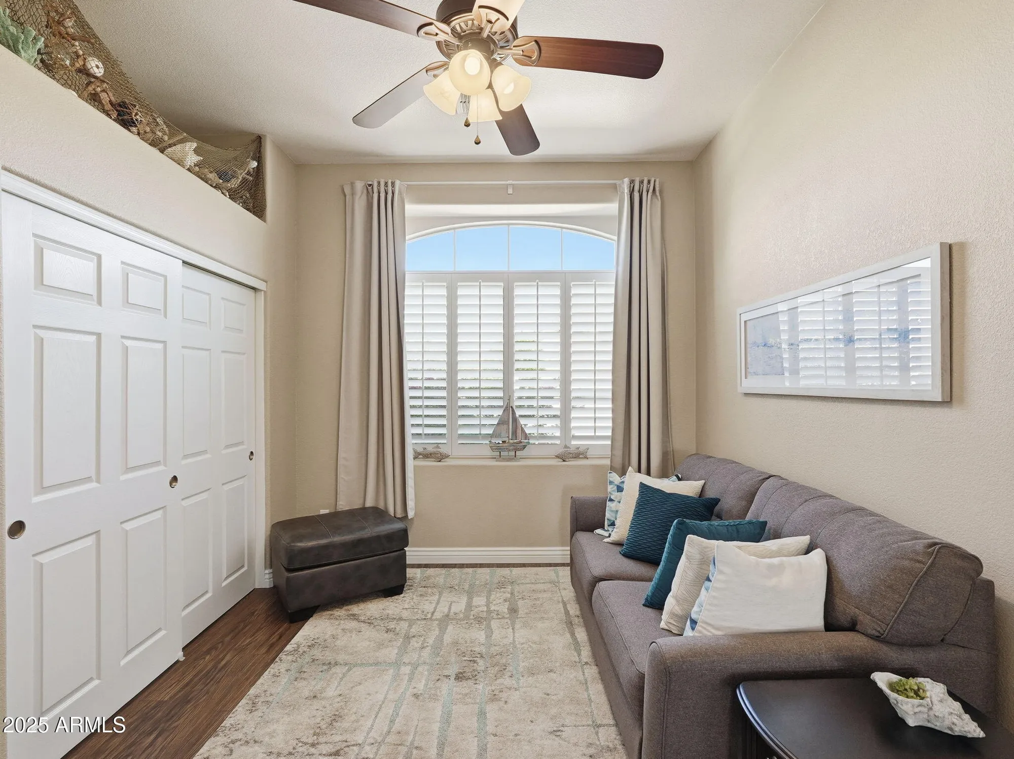 Property Slideshow image 21 of 33 | 4745 e nightingale ln, Gilbert, AZ, 85298