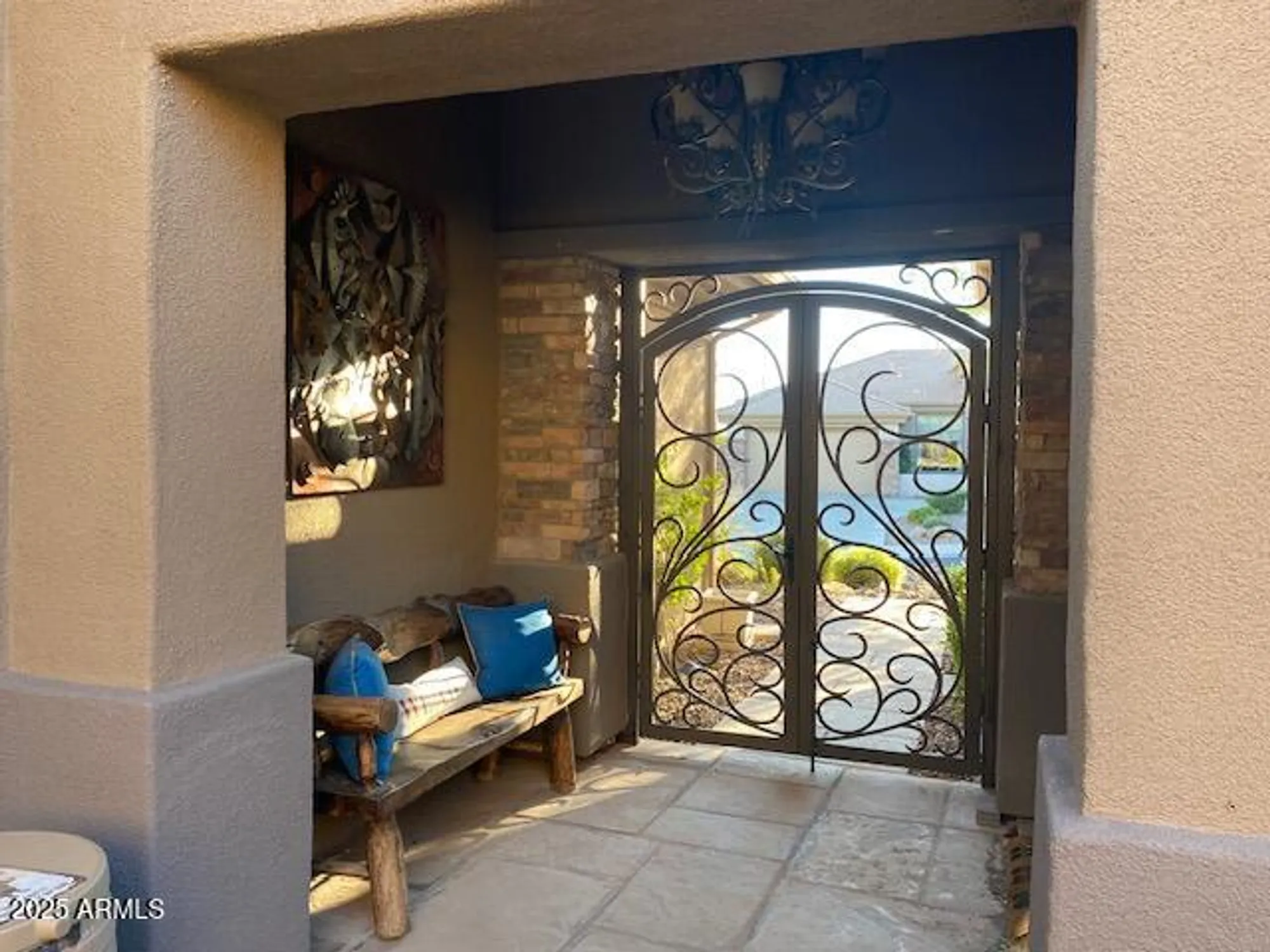 Property Slideshow image 11 of 98 | 2514 w pumpkin ridge dr, Anthem, AZ, 85086