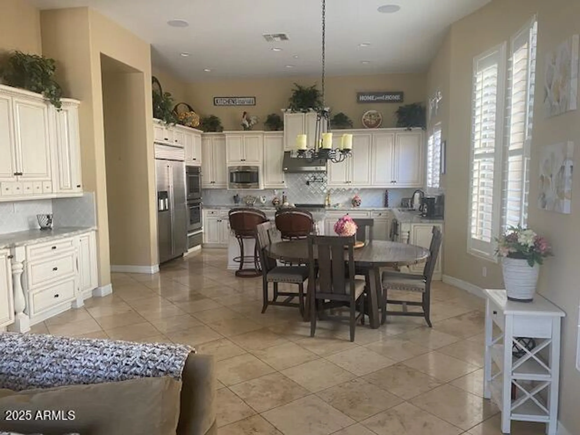 Property Slideshow image 44 of 98 | 2514 w pumpkin ridge dr, Anthem, AZ, 85086