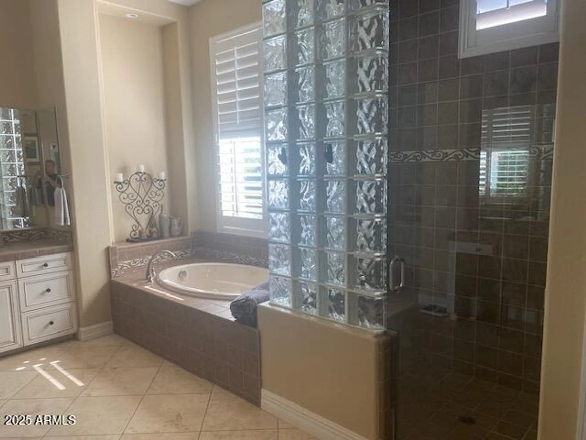 Property Slideshow image 67 of 98 | 2514 w pumpkin ridge dr, Anthem, AZ, 85086