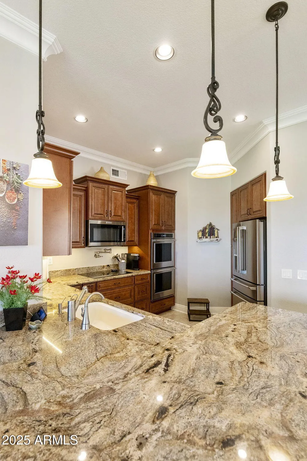 Property Slideshow image 20 of 67 | 24421 s golfview dr, Sun Lakes, AZ, 85248