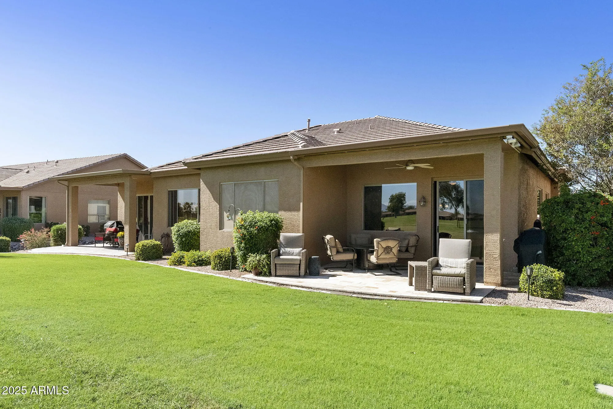 Property Slideshow image 32 of 67 | 24421 s golfview dr, Sun Lakes, AZ, 85248