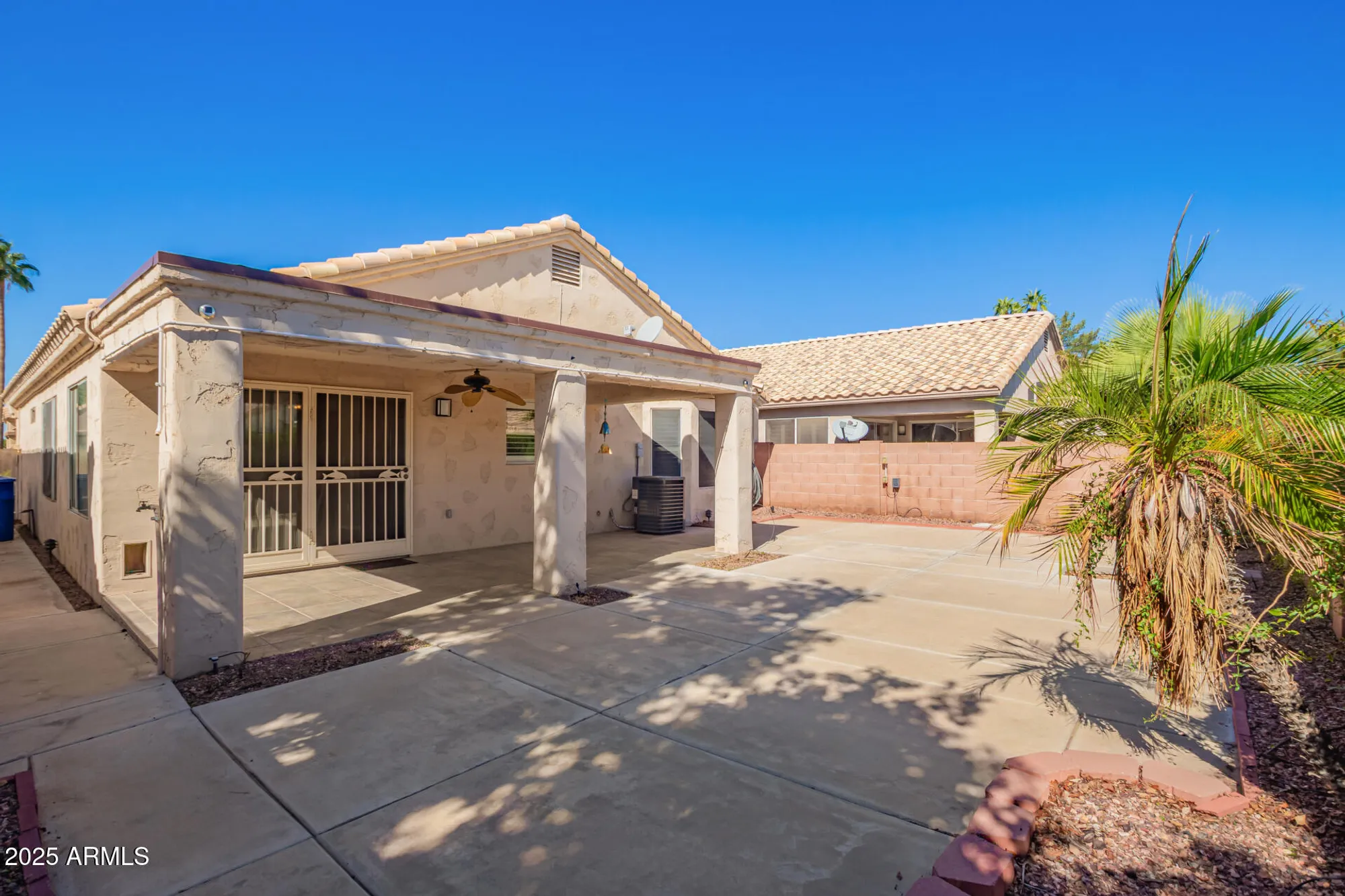 Property Slideshow image 24 of 36 | 17233 n winding trl, Surprise, AZ, 85374