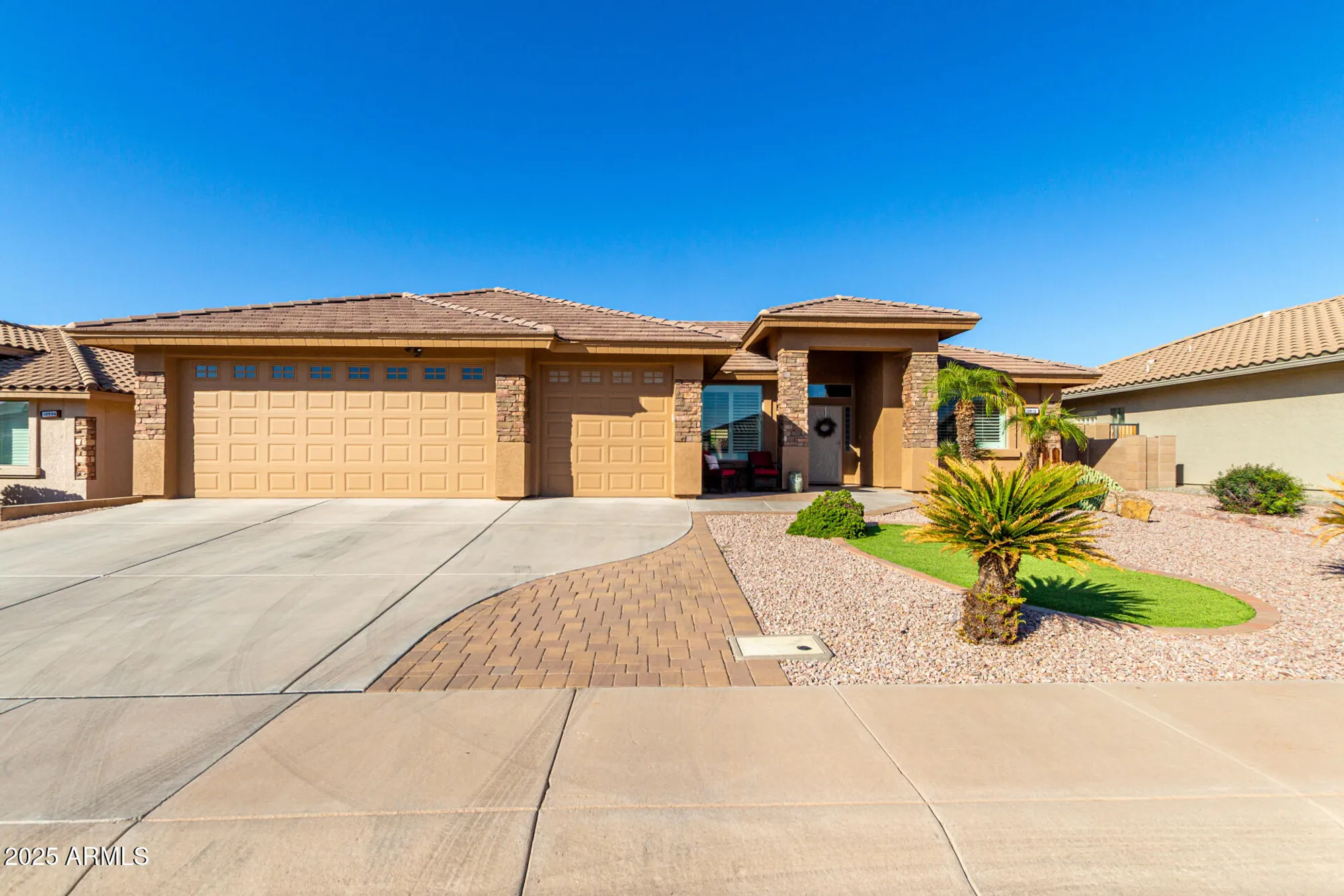Property Slideshow image 1 of 34 | 10912 e plata ave, Mesa, AZ, 85212