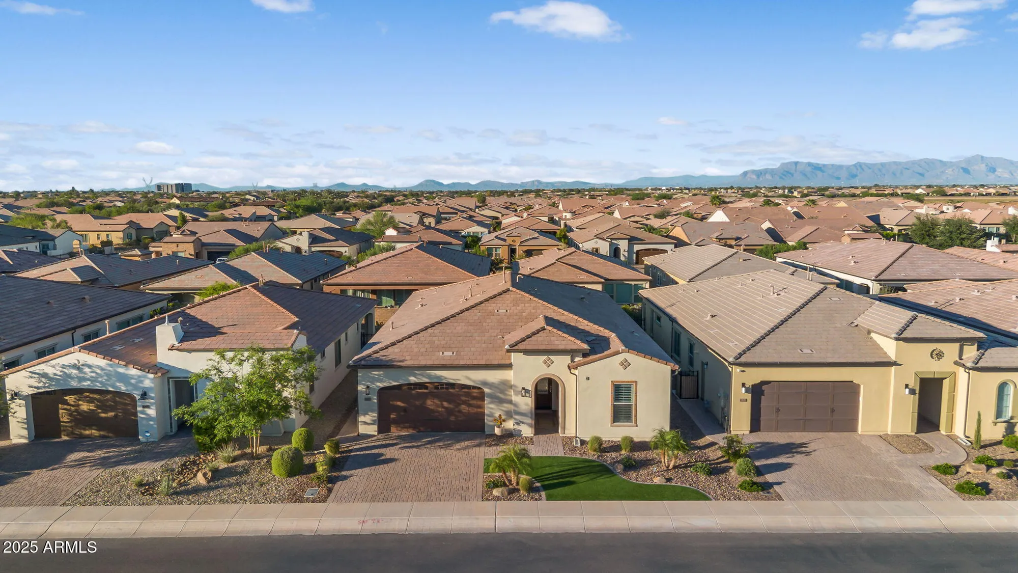 Property Slideshow image 39 of 56 | 610 e watermelon ln, Queen Creek, AZ, 85140
