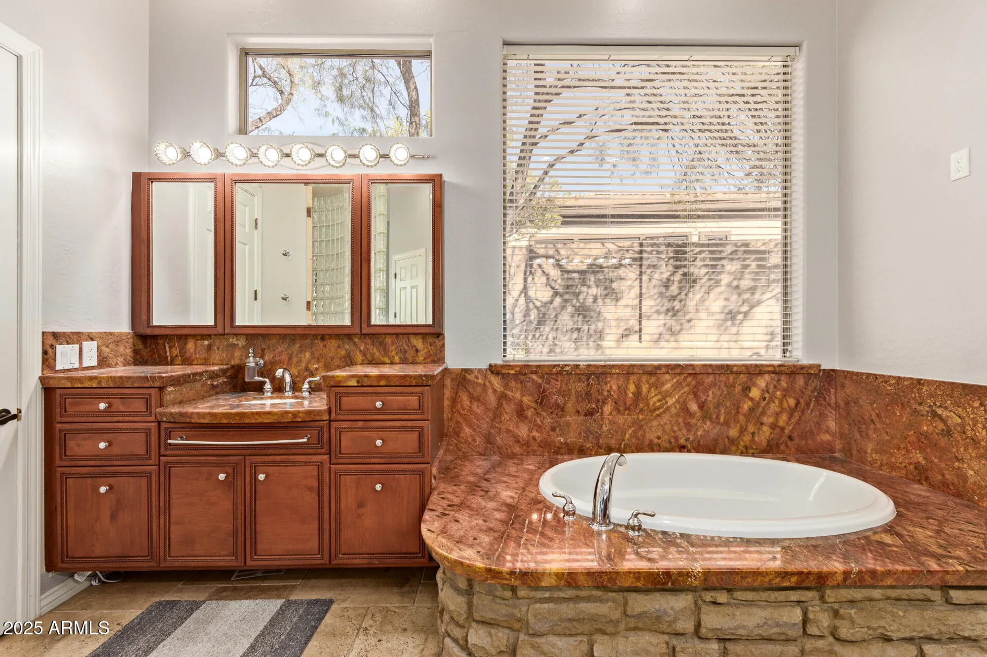 Property Slideshow image 43 of 108 | 41925 n back creek ct, Anthem, AZ, 85086