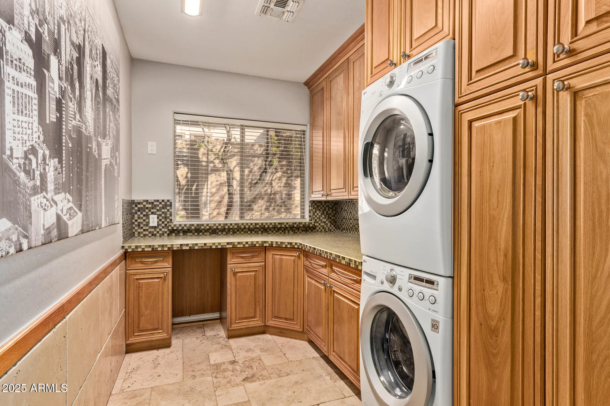 Property Slideshow image 58 of 108 | 41925 n back creek ct, Anthem, AZ, 85086