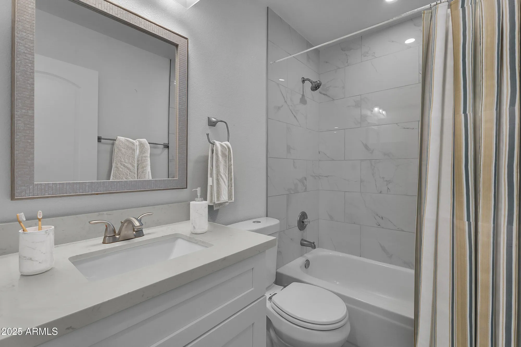 Property Slideshow image 15 of 24 | 9609 e eddystone ct, Sun Lakes, AZ, 85248