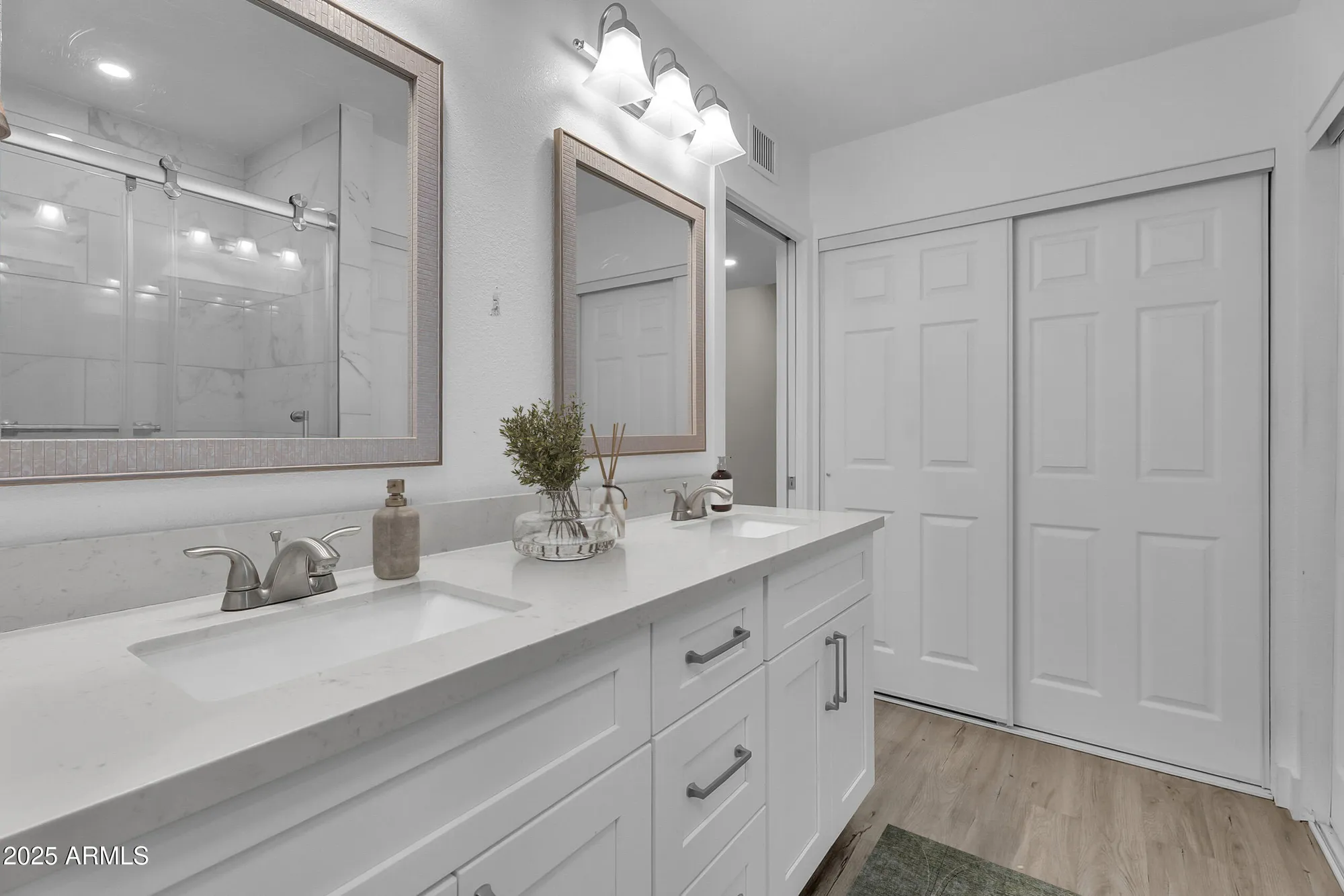 Property Slideshow image 13 of 24 | 9609 e eddystone ct, Sun Lakes, AZ, 85248