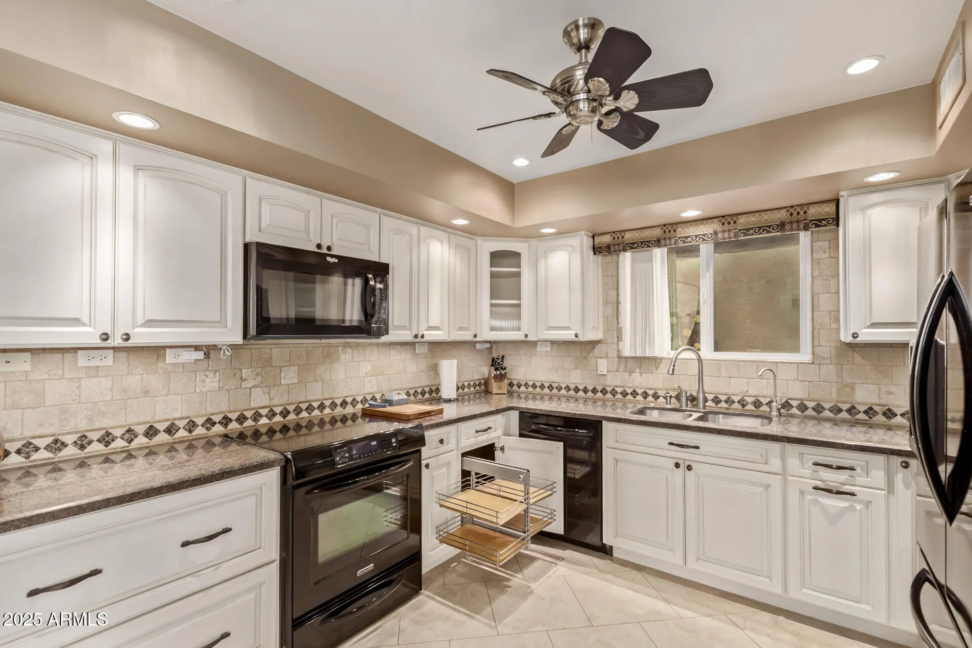 Property Slideshow image 23 of 120 | 26214 s brentwood dr, Sun Lakes, AZ, 85248