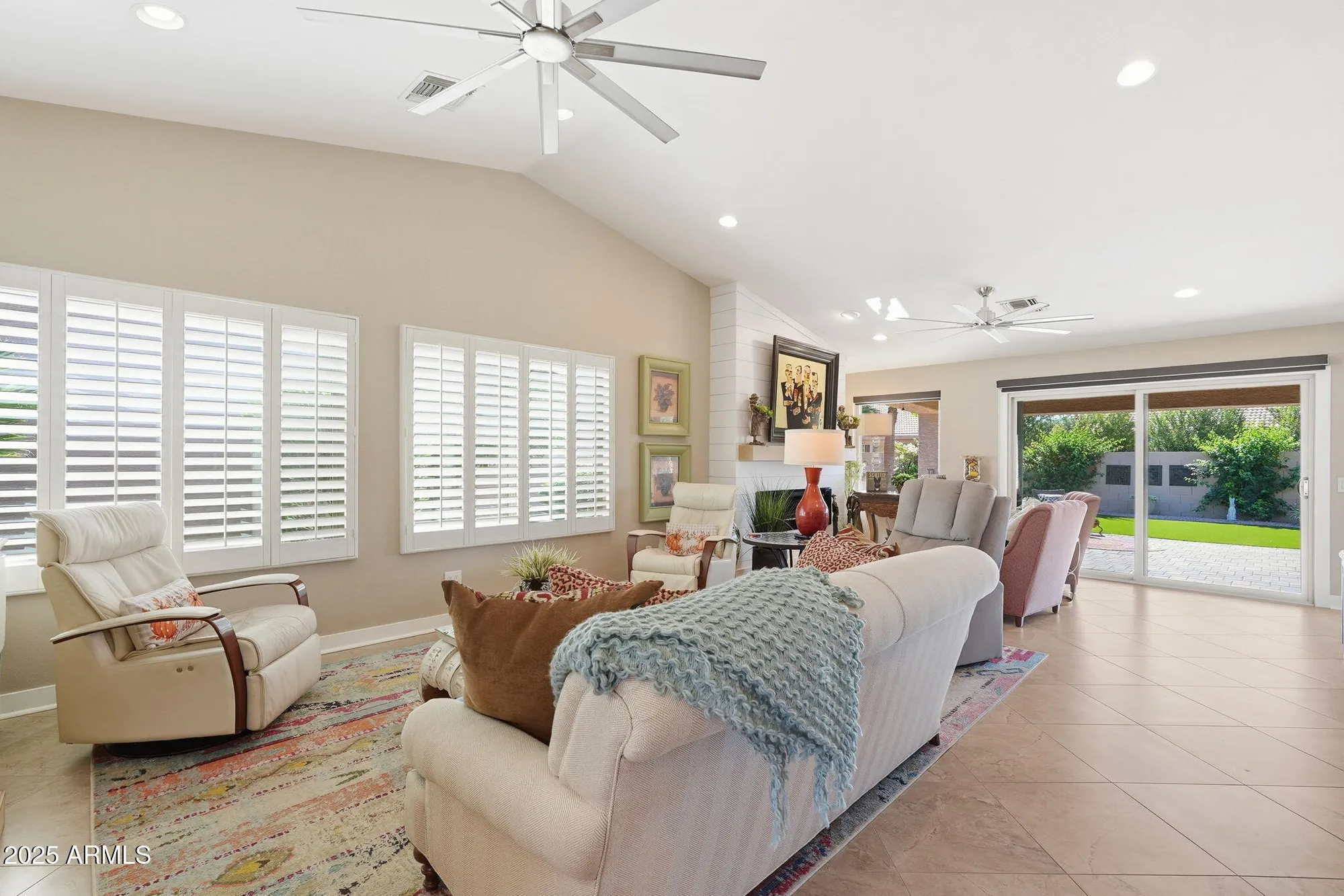 Property Slideshow image 6 of 33 | 10545 e champagne dr, Sun Lakes, AZ, 85248