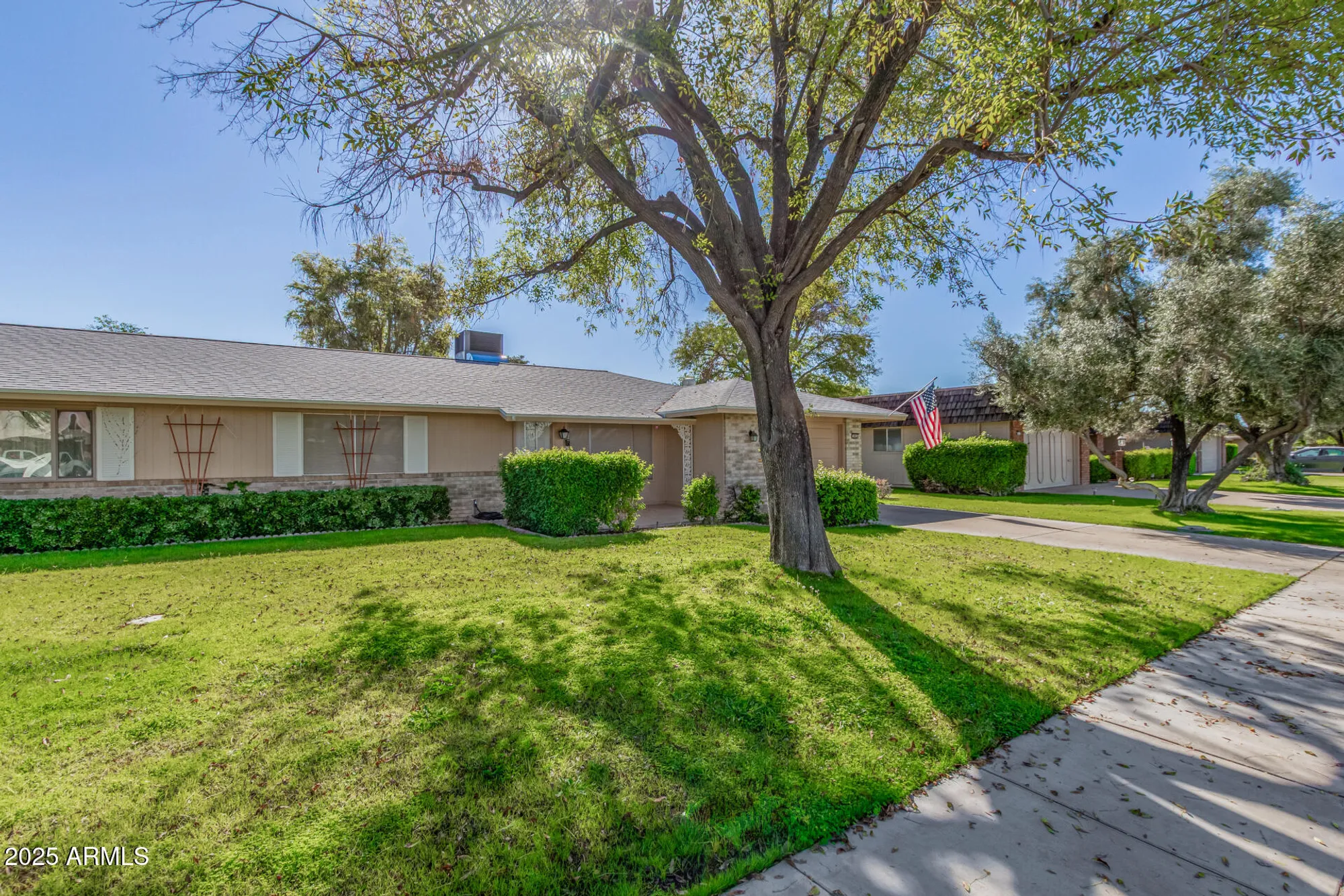 Property Slideshow image 3 of 29 | 9915 w sandstone dr, Sun City, AZ, 85351
