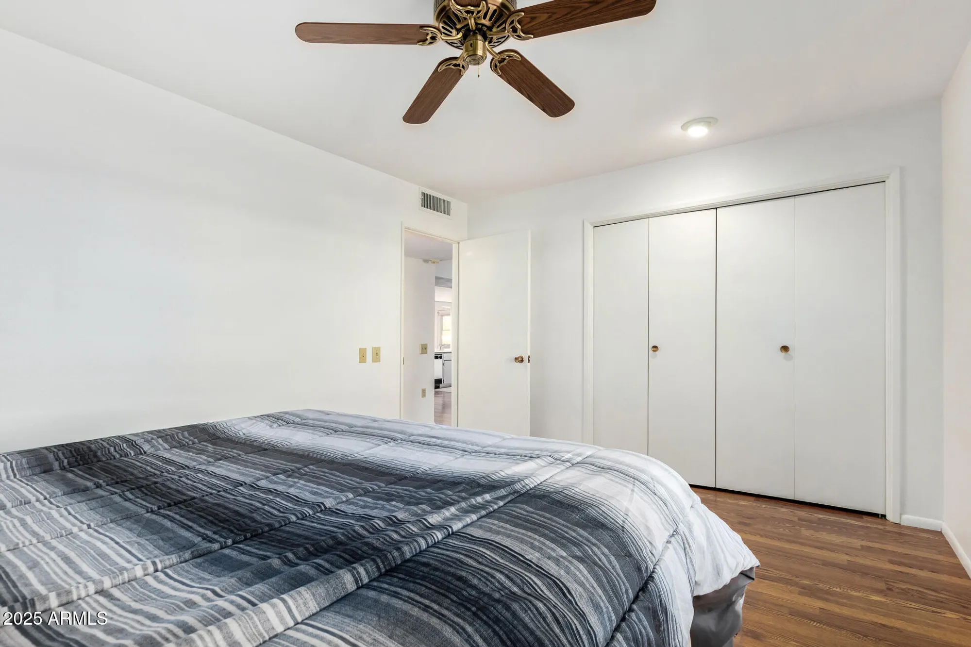 Property Slideshow image 14 of 29 | 9915 w sandstone dr, Sun City, AZ, 85351