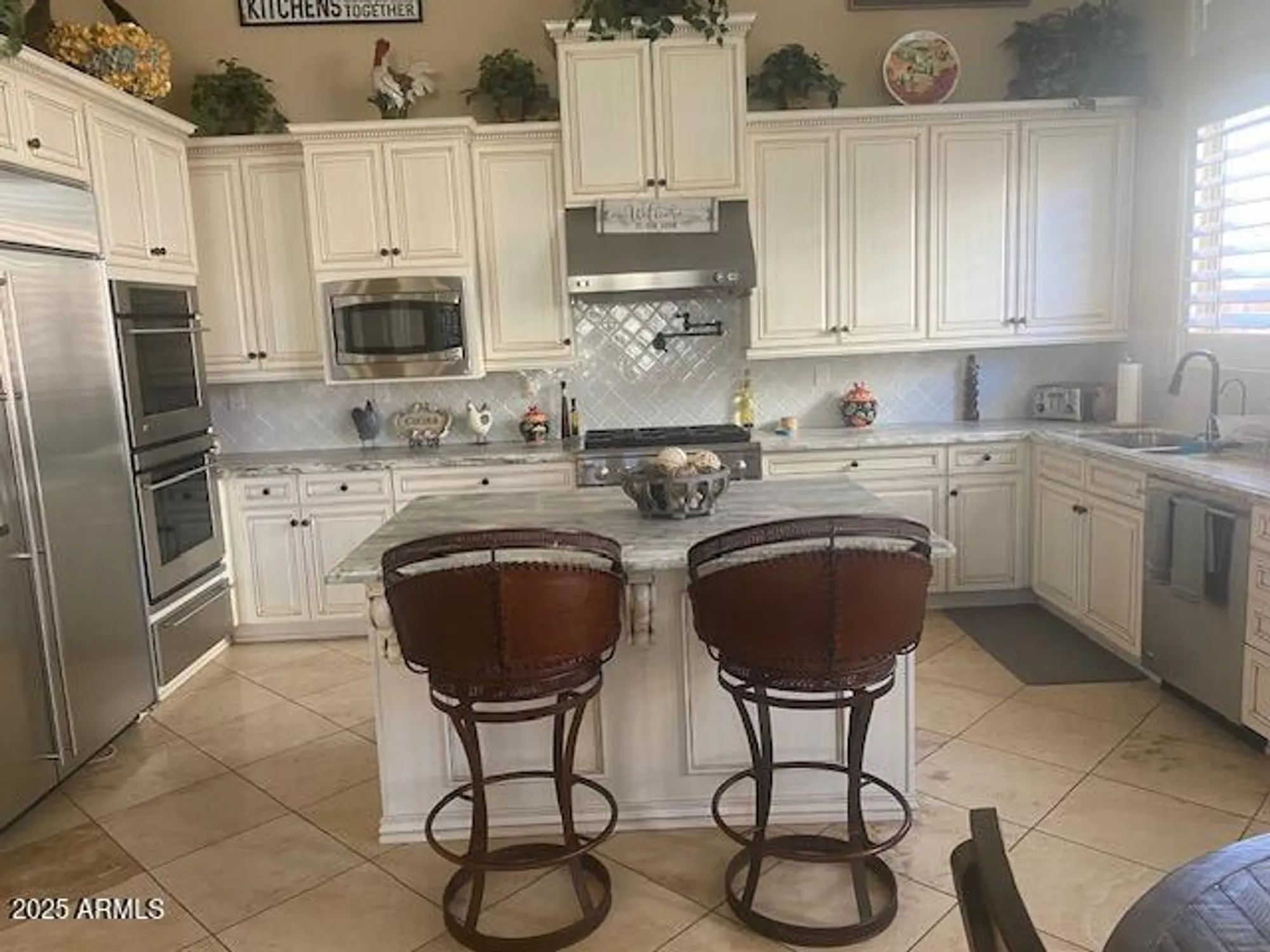Property Slideshow image 33 of 98 | 2514 w pumpkin ridge dr, Anthem, AZ, 85086