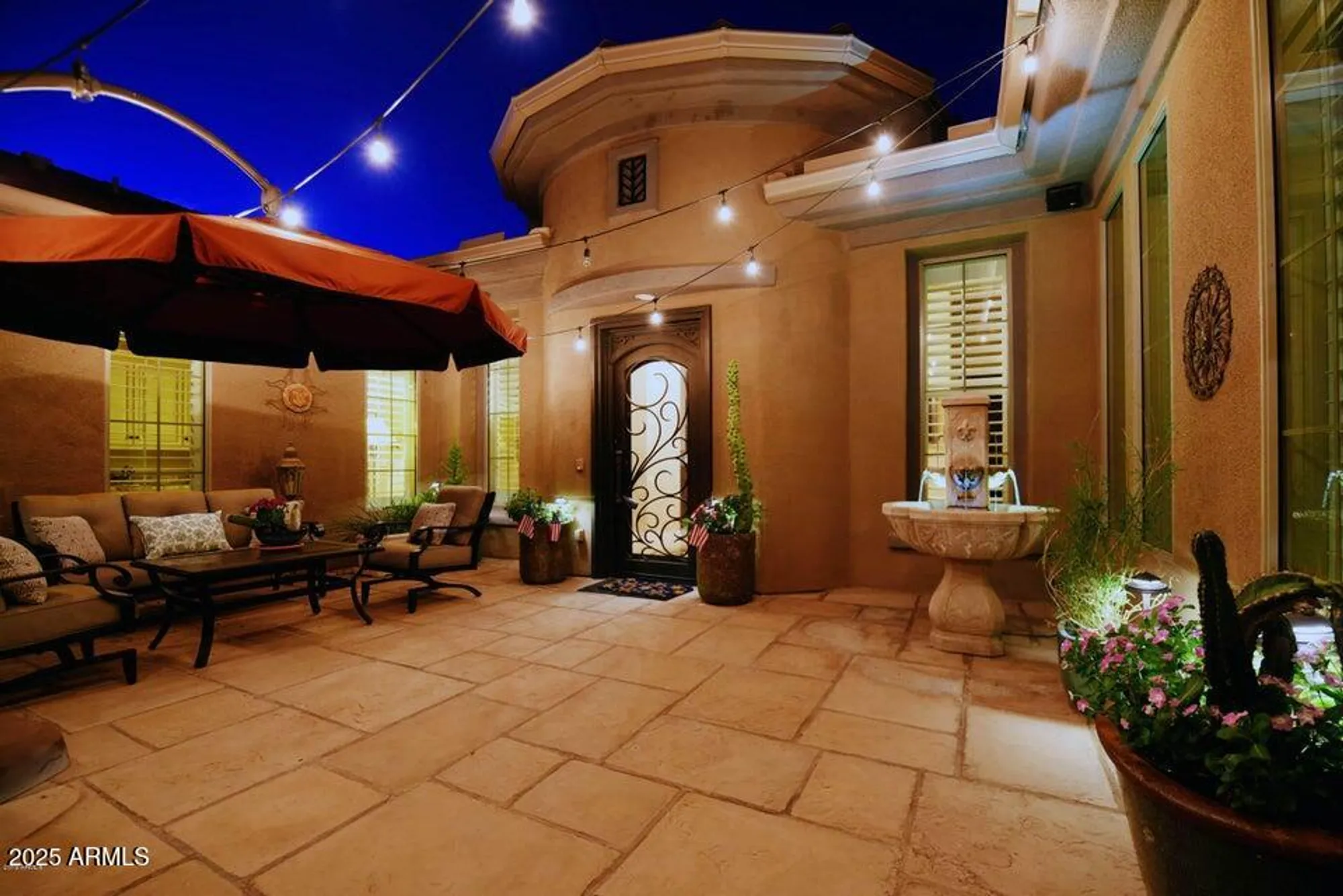 Property Slideshow image 10 of 98 | 2514 w pumpkin ridge dr, Anthem, AZ, 85086