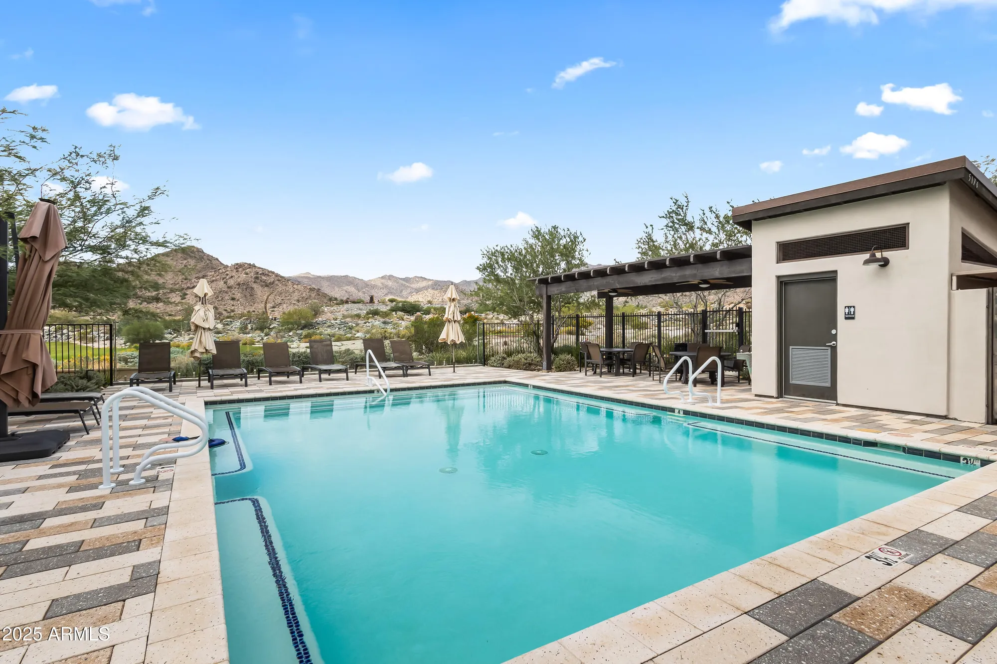 Property Slideshow image 19 of 43 | 20737 w georgia ave, Buckeye, AZ, 85396