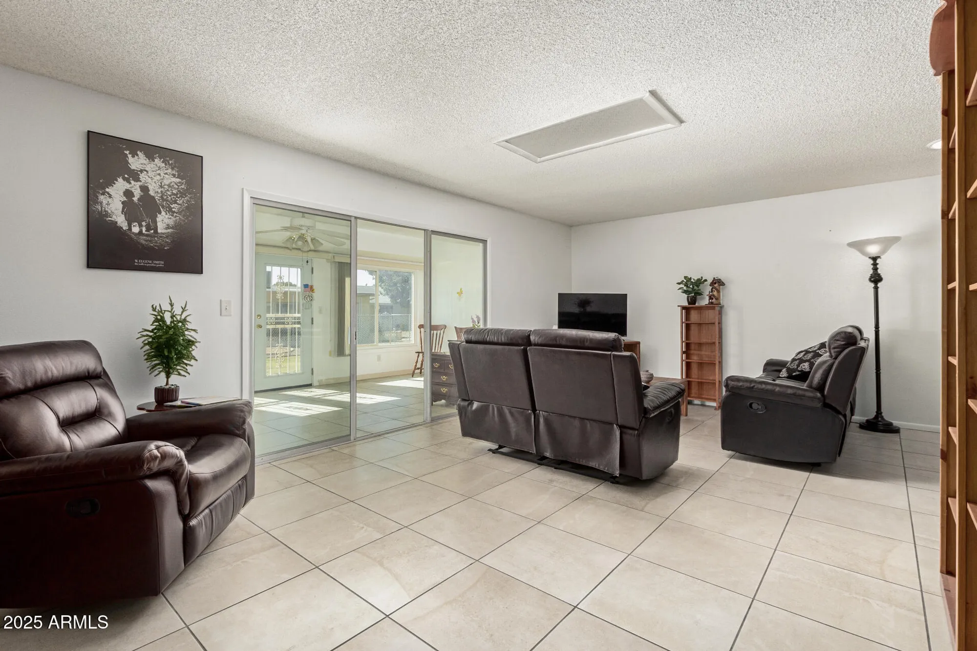 Property Slideshow image 5 of 34 | 10743 w clair dr, Sun City, AZ, 85351