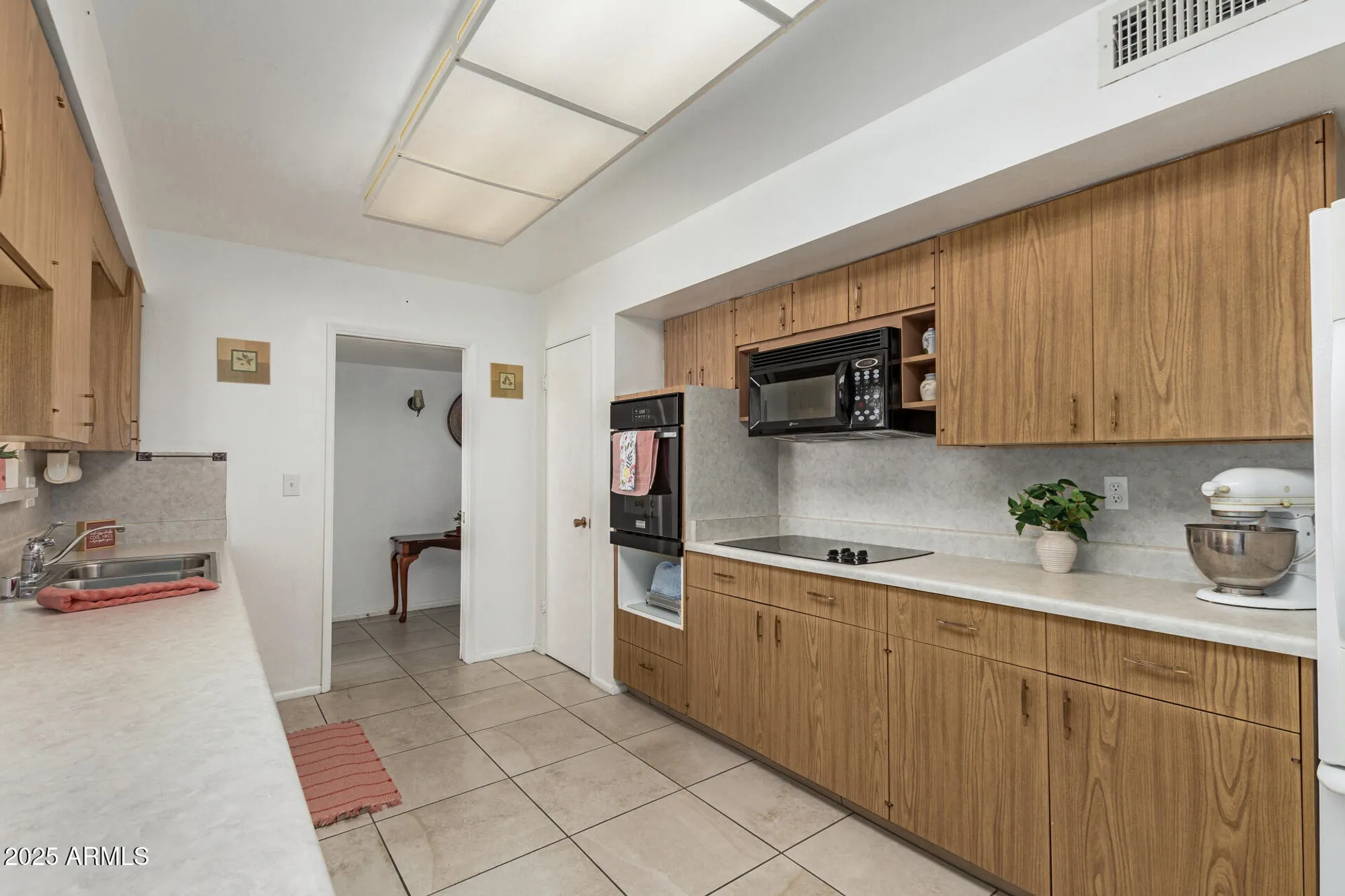 Property Slideshow image 12 of 34 | 10743 w clair dr, Sun City, AZ, 85351