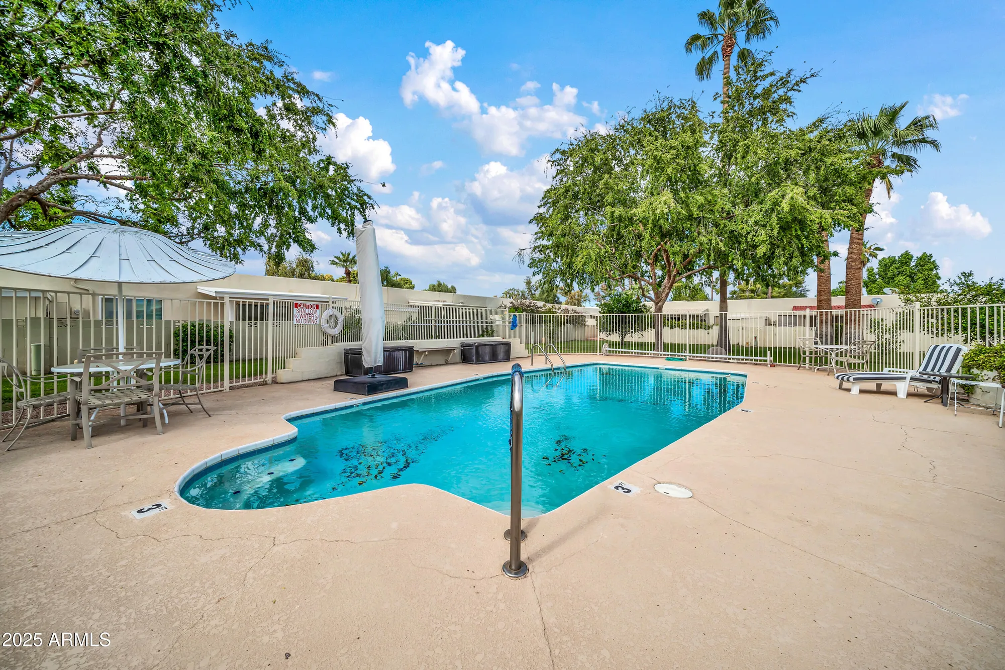 Property Slideshow image 33 of 45 | 7817 e sage dr, Scottsdale, AZ, 85250