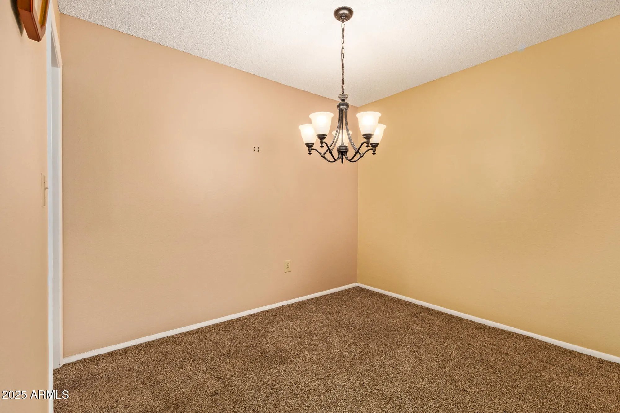 Property Slideshow image 14 of 28 | 13822 n newcastle dr, Sun City, AZ, 85351