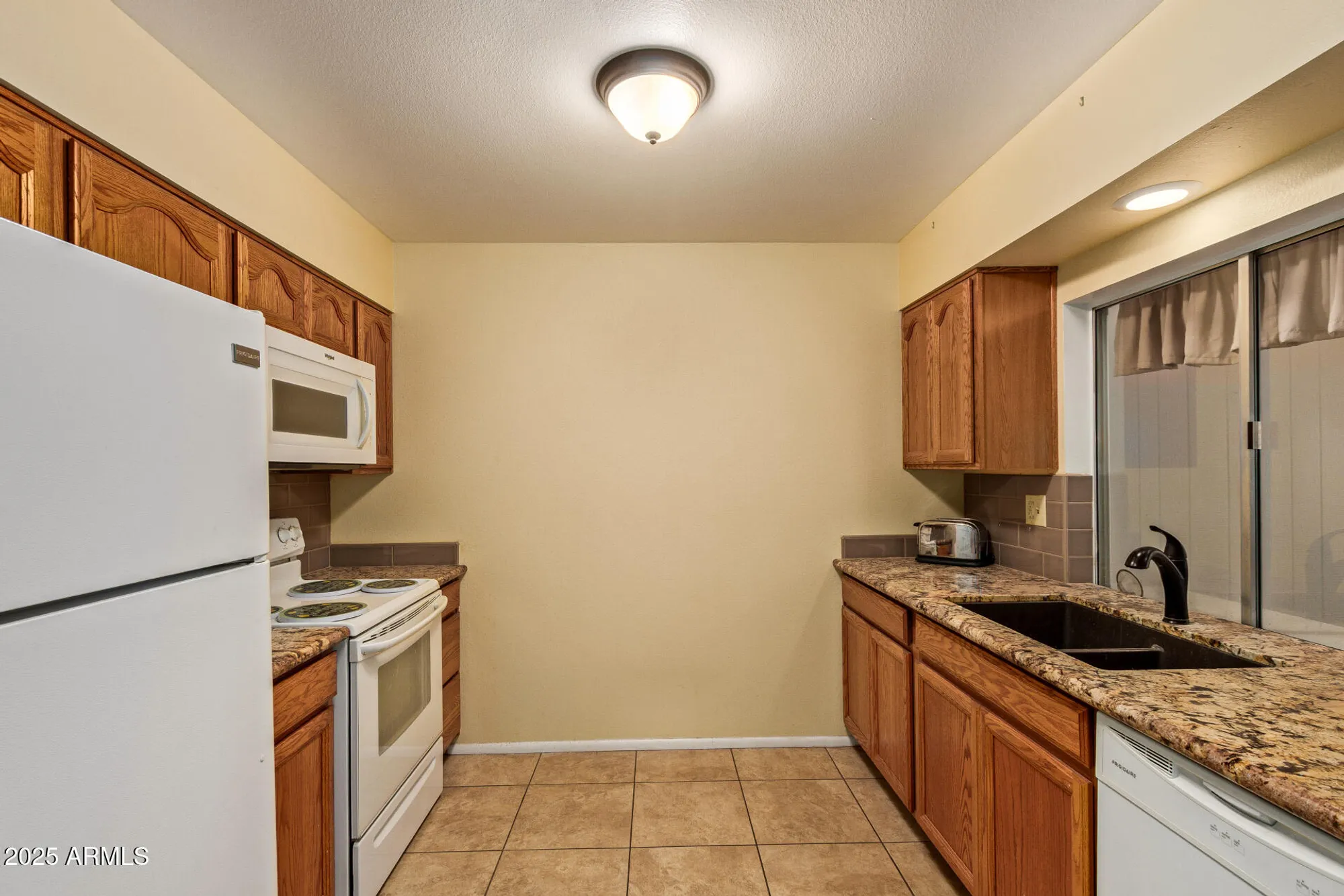 Property Slideshow image 18 of 28 | 13822 n newcastle dr, Sun City, AZ, 85351