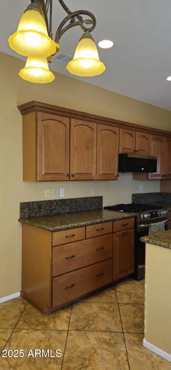 Property Slideshow image 11 of 27 | 20443 n 133rd dr, Sun City West, AZ, 85375