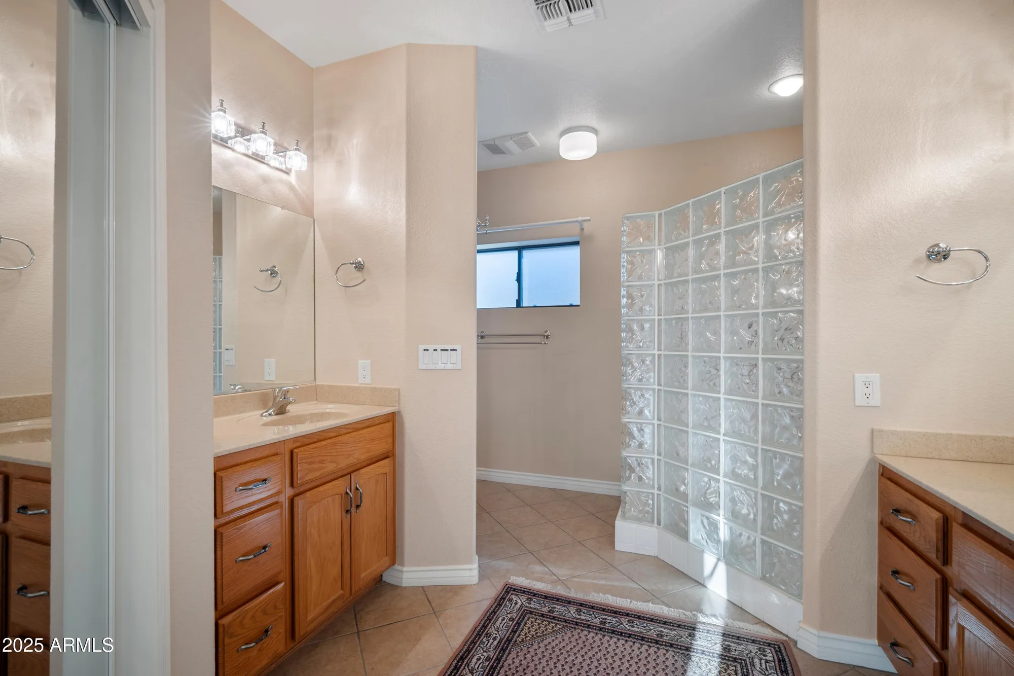 Property Slideshow image 22 of 35 | 2660 s tambor, Mesa, AZ, 85209