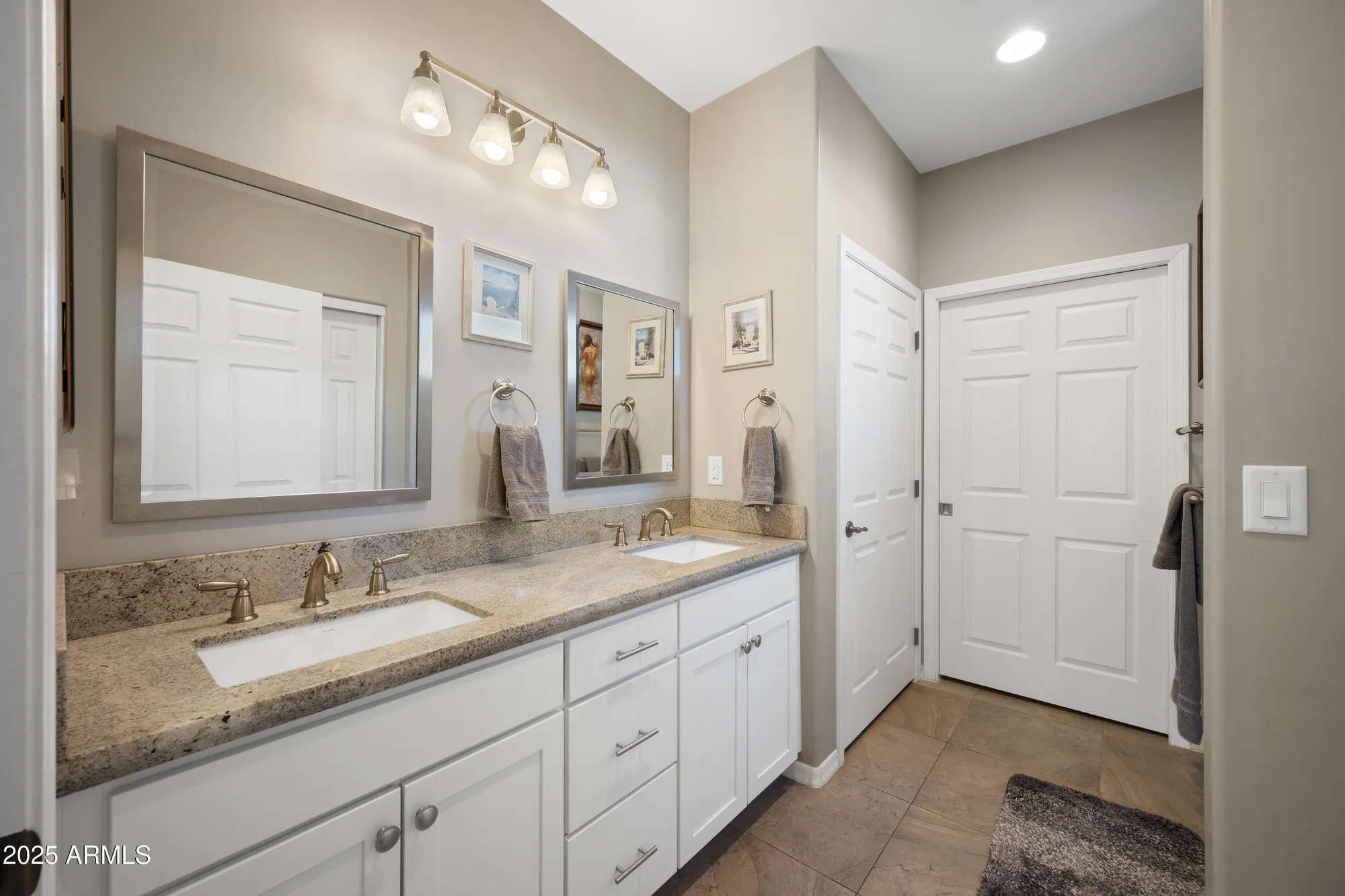 Property Slideshow image 11 of 33 | 2611 n armour ave, Mesa, AZ, 85215