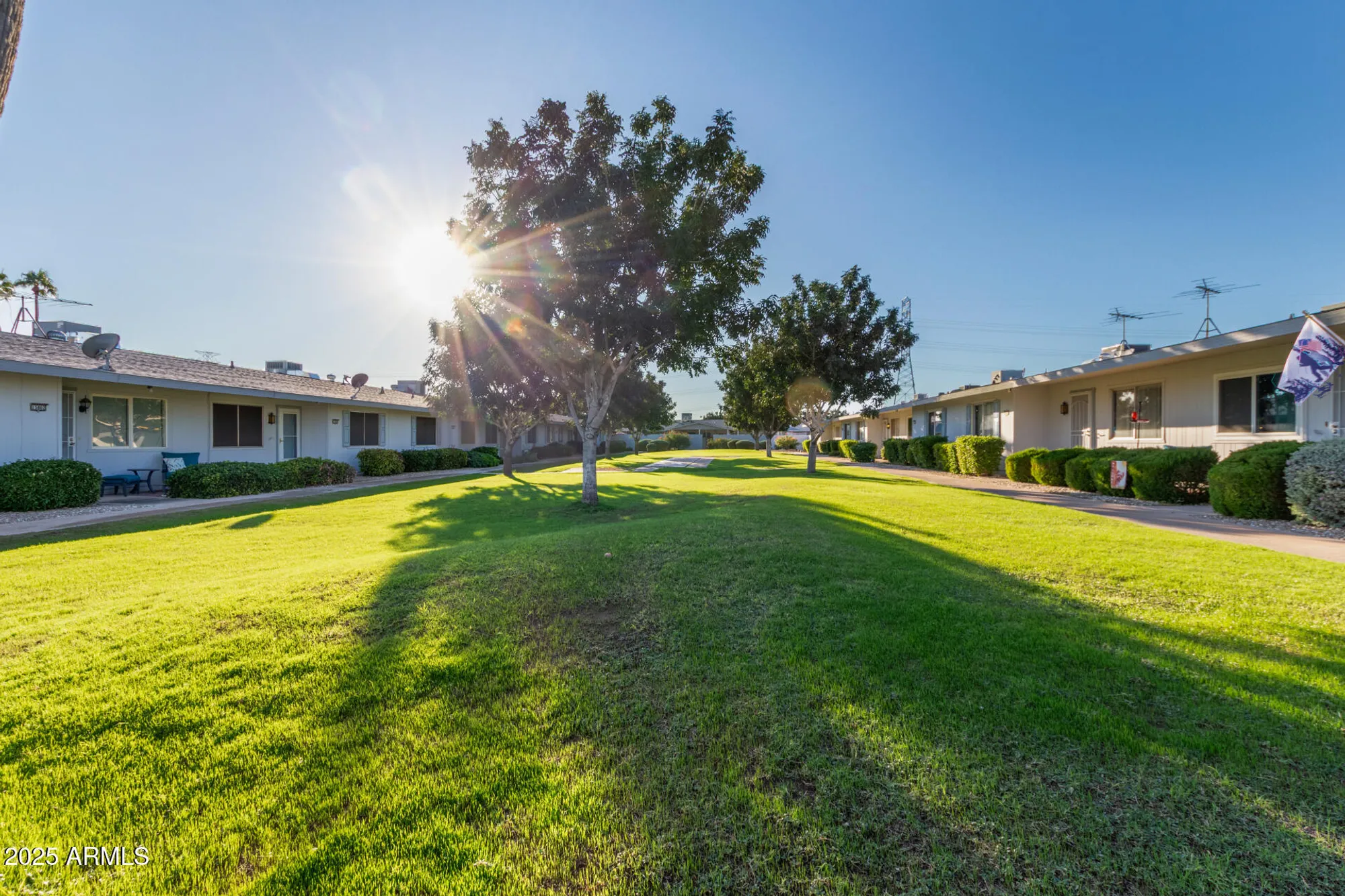 Property Slideshow image 9 of 28 | 13822 n newcastle dr, Sun City, AZ, 85351