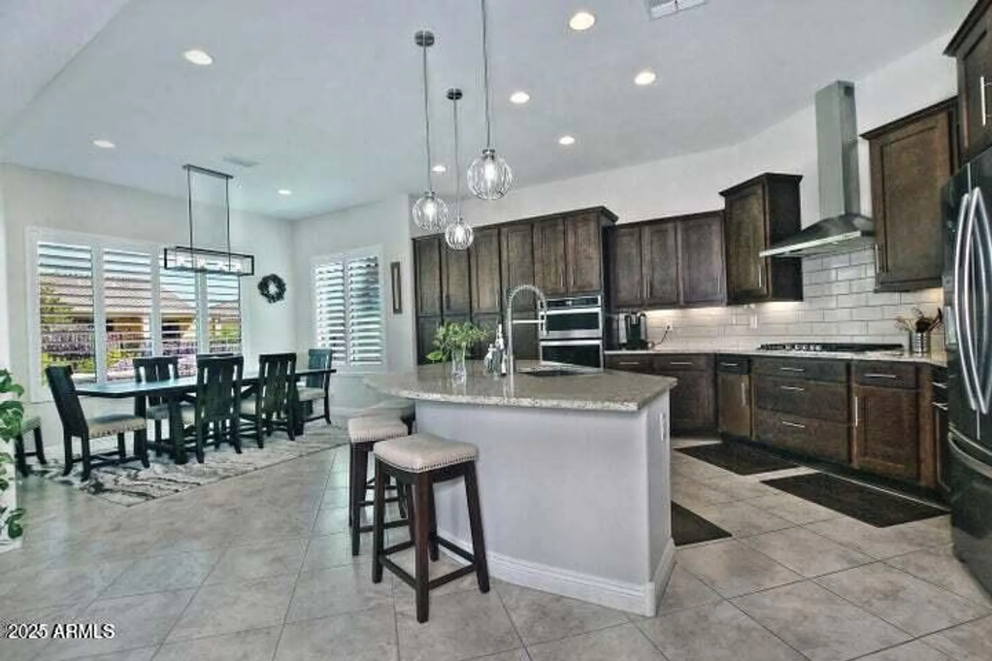 Property Slideshow image 9 of 42 | 8180 w silver spring way, Florence, AZ, 85132