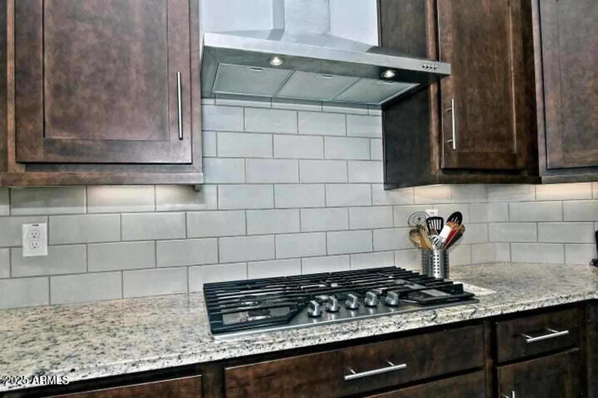 Property Slideshow image 13 of 42 | 8180 w silver spring way, Florence, AZ, 85132