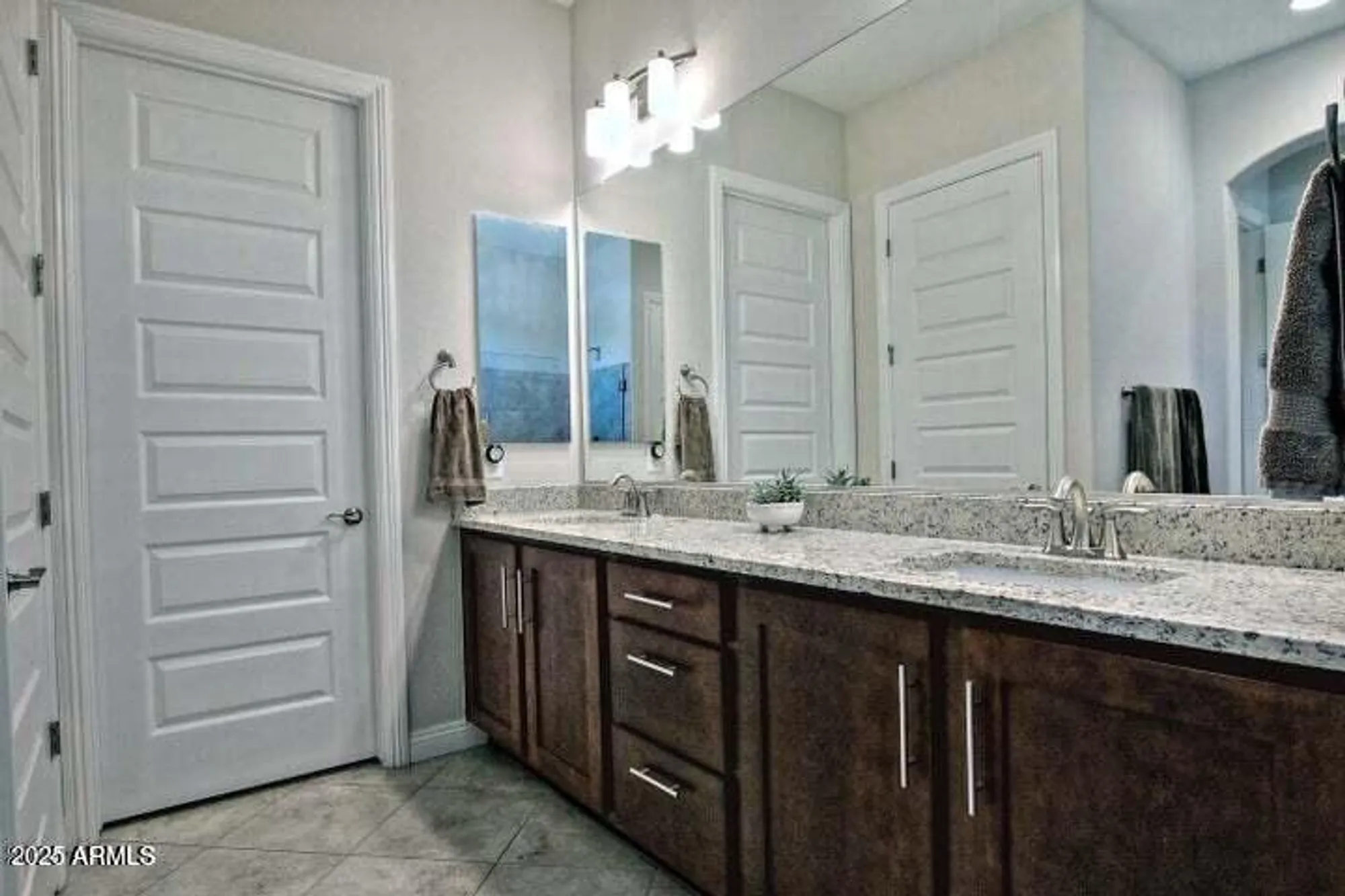 Property Slideshow image 19 of 42 | 8180 w silver spring way, Florence, AZ, 85132