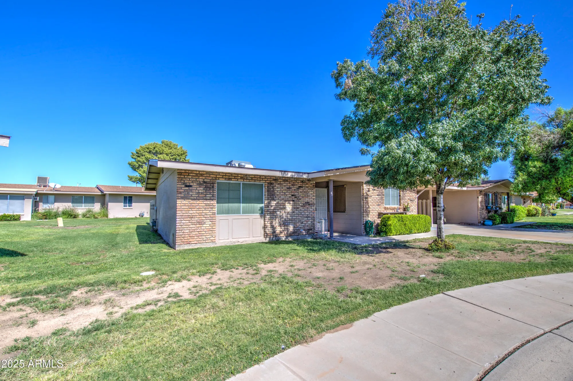 Property Slideshow image 5 of 39 | 10318 w corte del sol este, Sun City, AZ, 85351