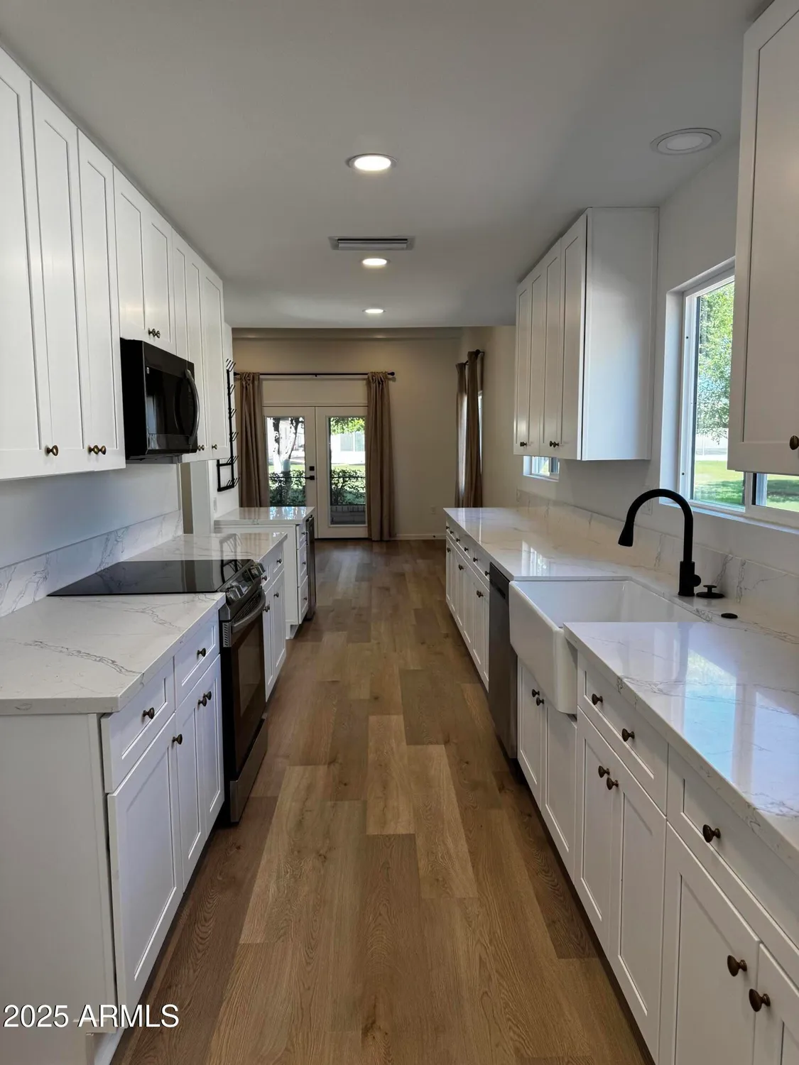 Property Slideshow image 1 of 45 | 10318 w manzanita dr, Sun City, AZ, 85373