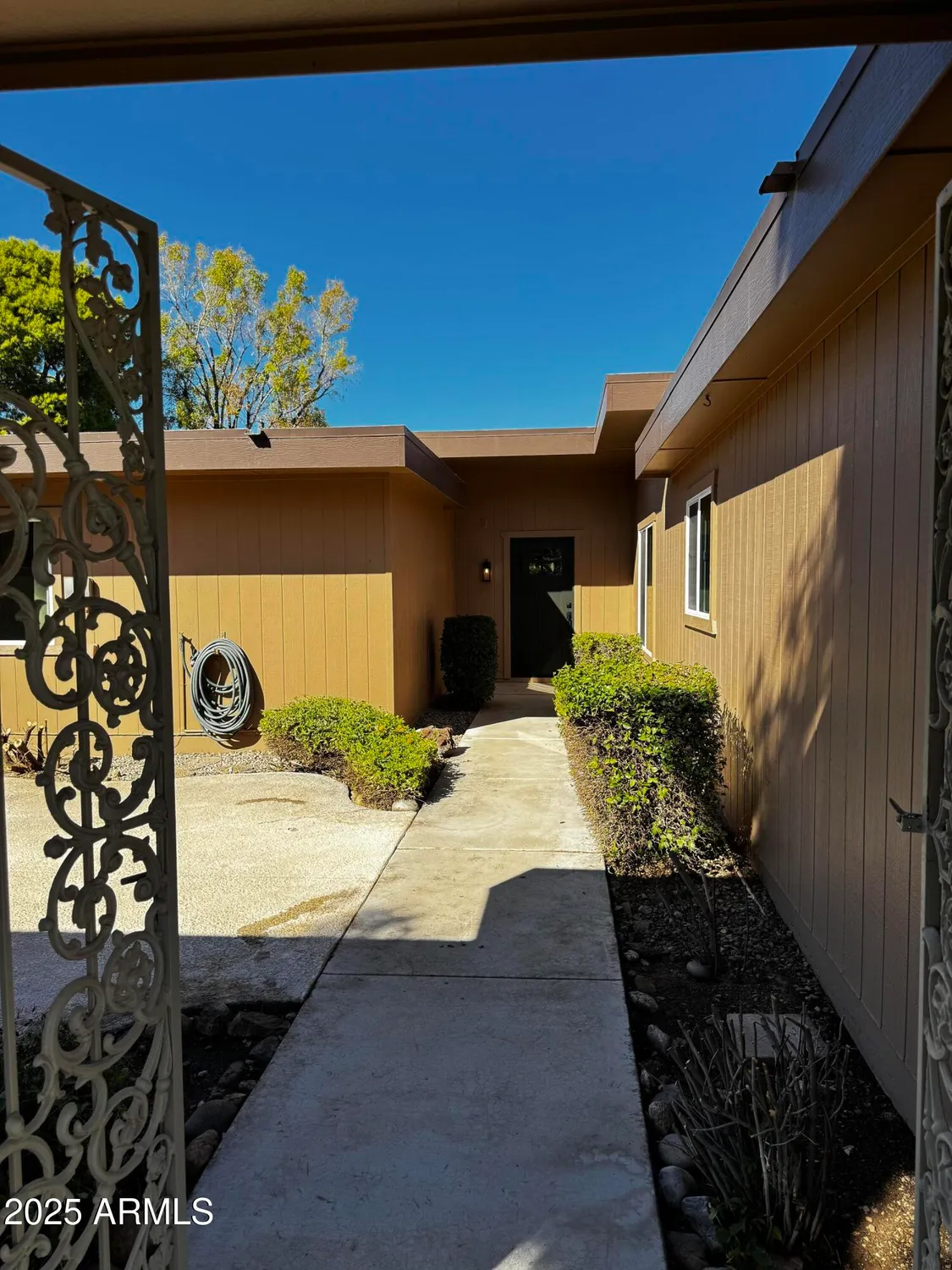 Property Slideshow image 2 of 45 | 10318 w manzanita dr, Sun City, AZ, 85373