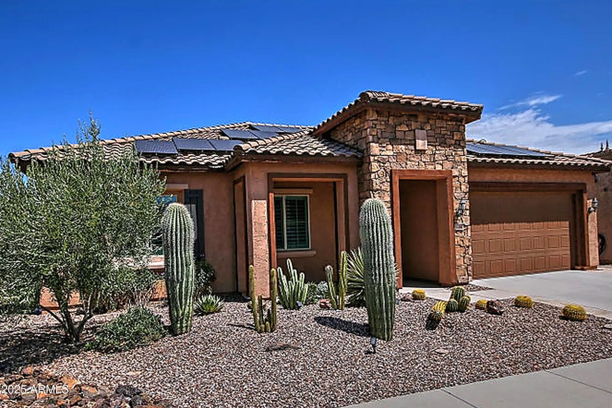 Property Slideshow image 2 of 42 | 8180 w silver spring way, Florence, AZ, 85132