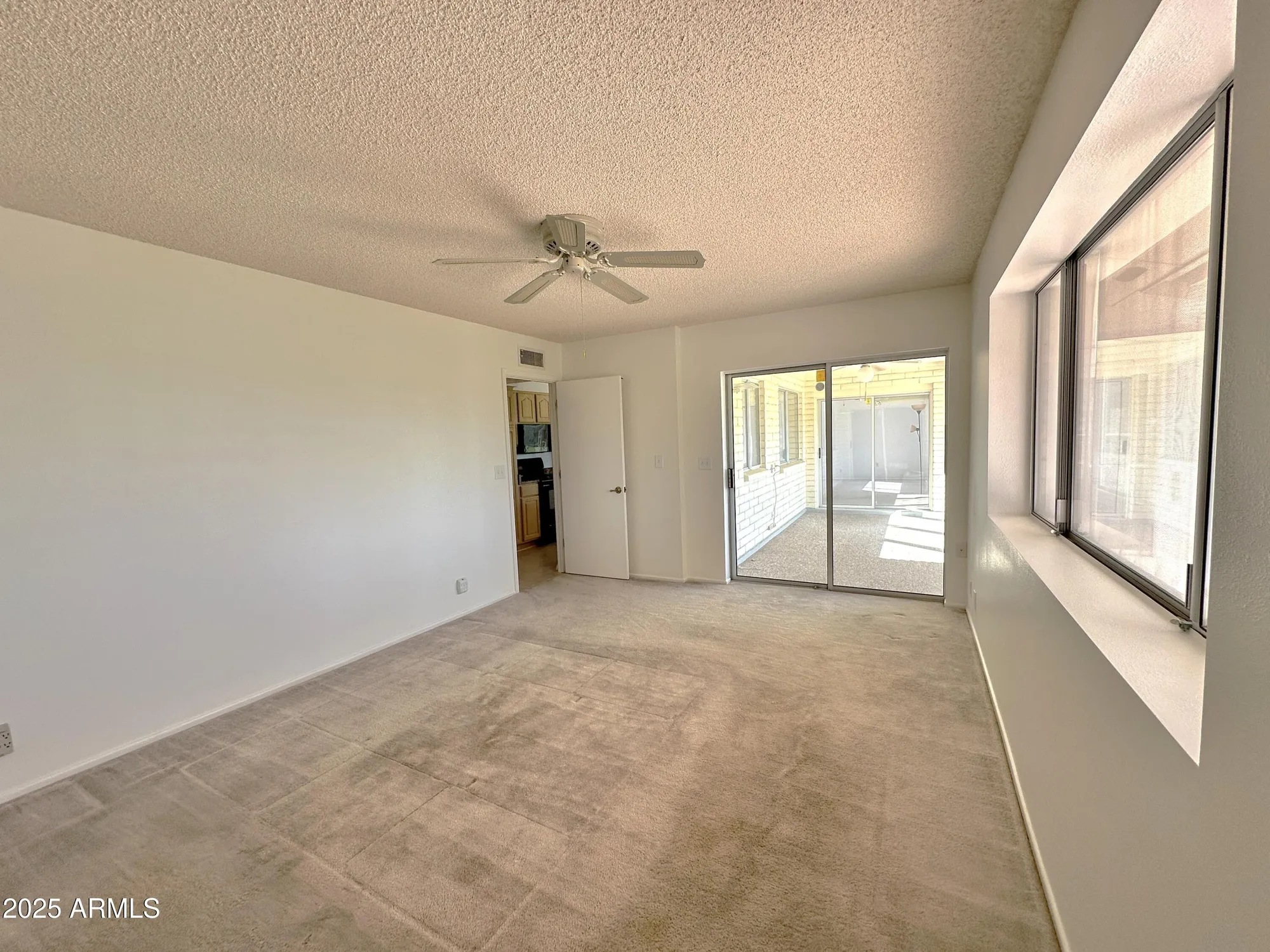 Property Slideshow image 29 of 57 | 8147 e lakeview ave, Mesa, AZ, 85209