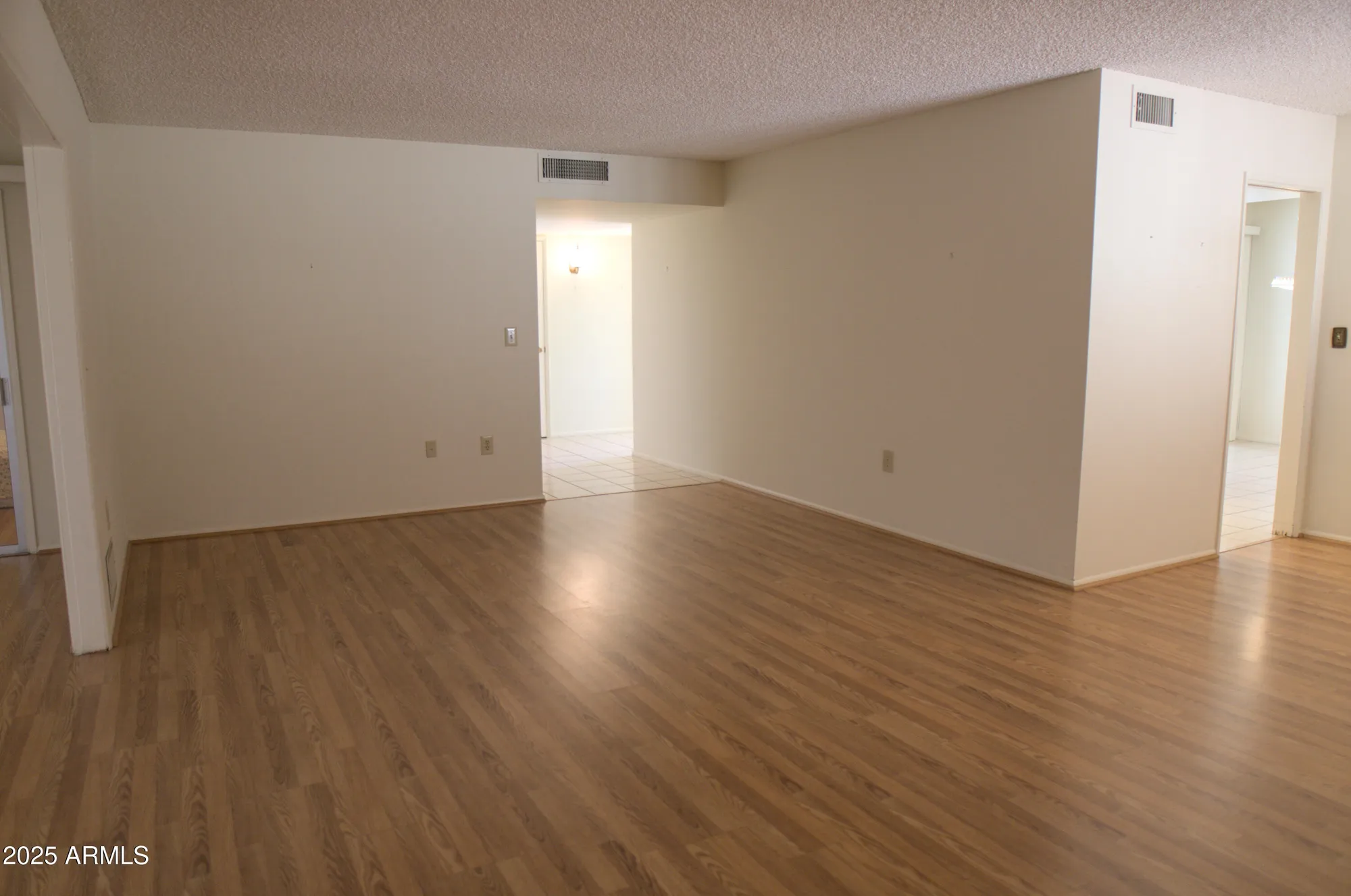 Property Slideshow image 14 of 29 | 9971 w bolivar dr, Sun City, AZ, 85351