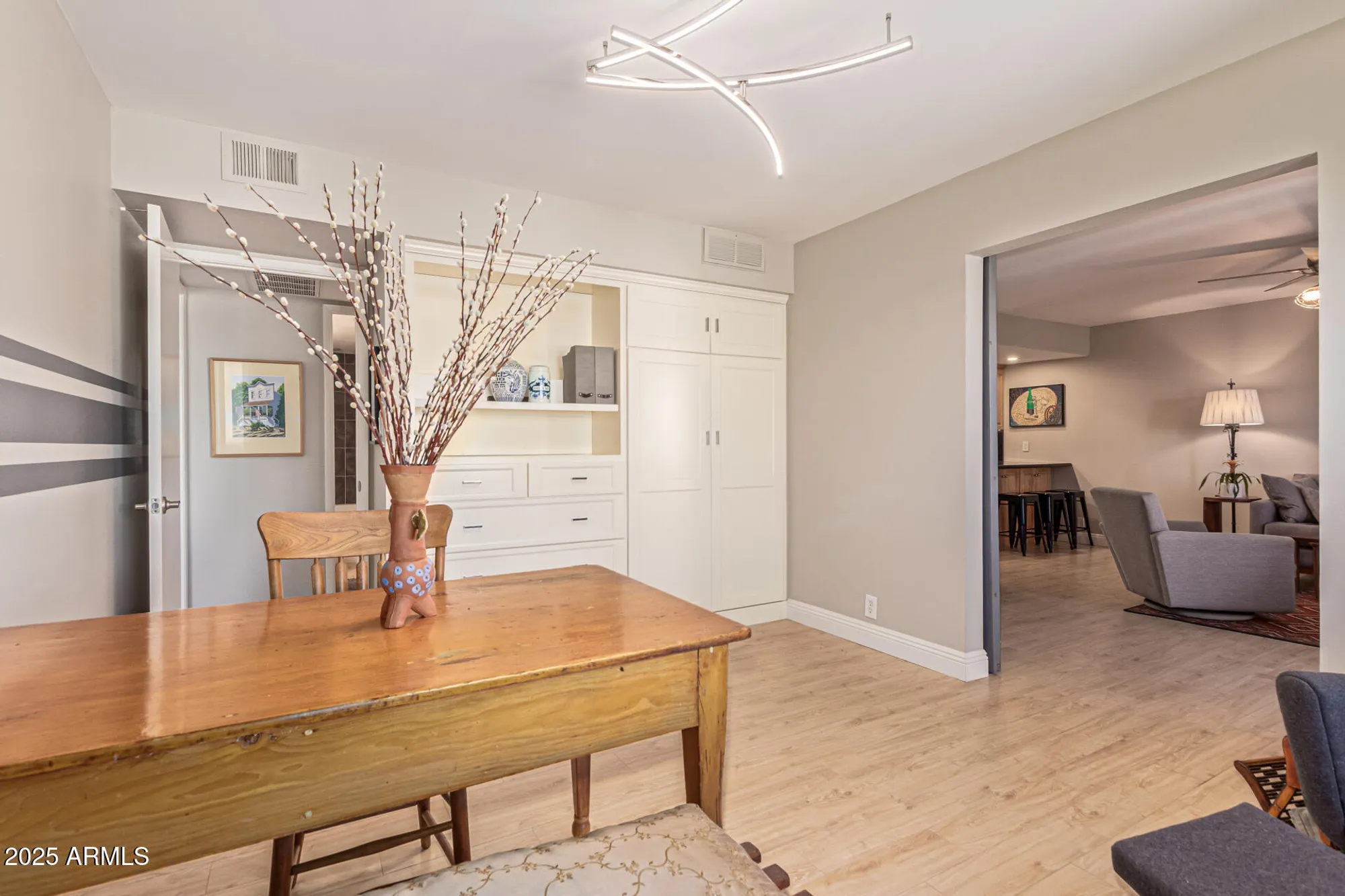 Property Slideshow image 21 of 35 | 7940 e camelback rd unit e 605, Scottsdale, AZ, 85251
