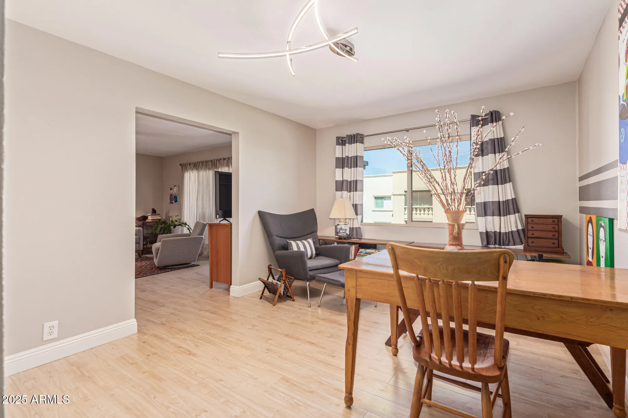 Property Slideshow image 22 of 35 | 7940 e camelback rd unit e 605, Scottsdale, AZ, 85251