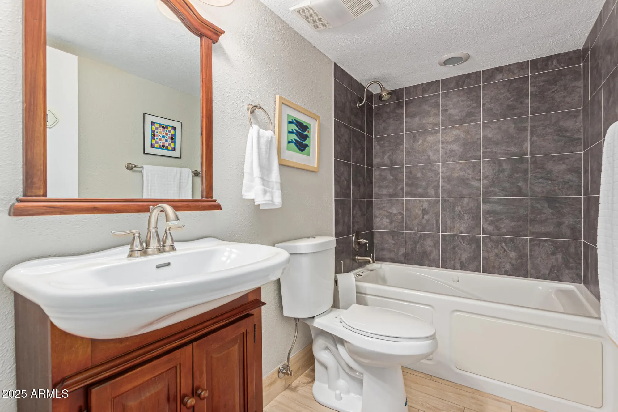 Property Slideshow image 23 of 35 | 7940 e camelback rd unit e 605, Scottsdale, AZ, 85251