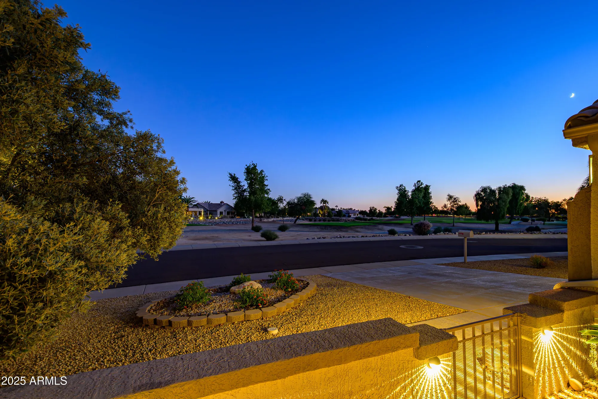 Property Slideshow image 8 of 57 | 15702 w linksview dr, Surprise, AZ, 85374