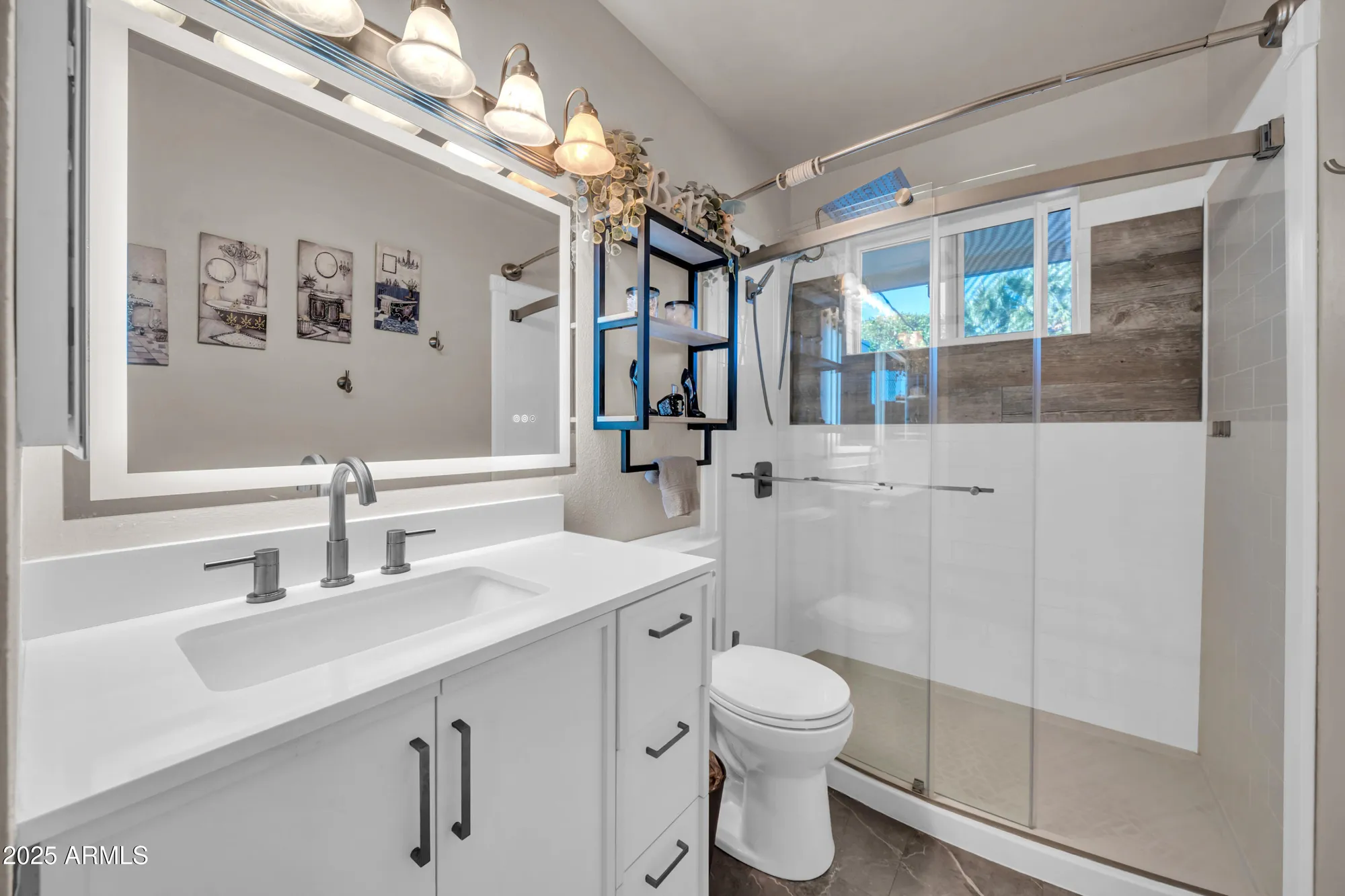 Property Slideshow image 8 of 25 | 10614 n 103rd ave, Sun City, AZ, 85351