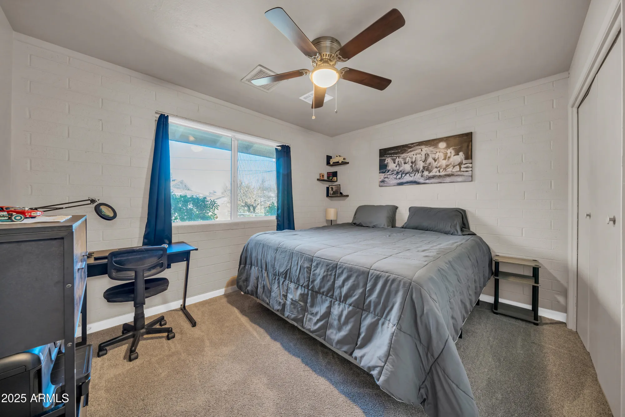 Property Slideshow image 9 of 25 | 10614 n 103rd ave, Sun City, AZ, 85351