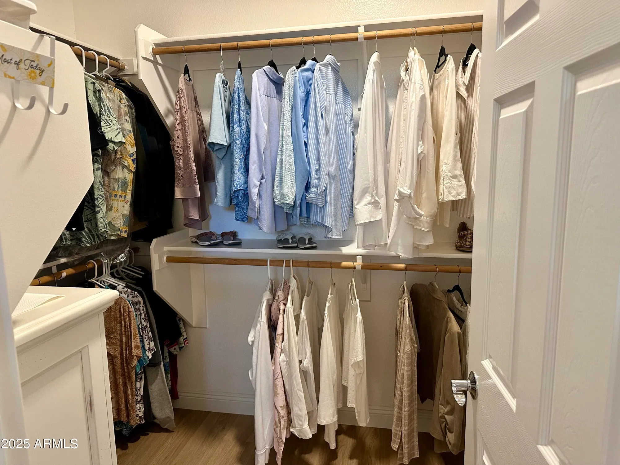 Property Slideshow image 18 of 38 | 4649 e sourwood dr, Gilbert, AZ, 85298